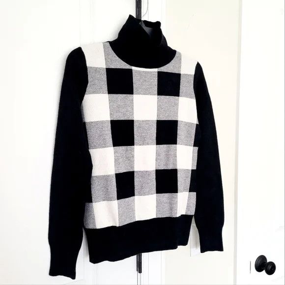 Bloomingdale's C by Bloomingdale's B&W Checkered Cashmere/Wool Turtleneck Size S / US 4 / IT 40 - 5 Thumbnail