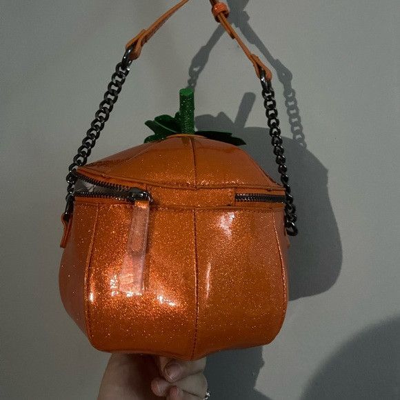 Mad Engine Mad Engine crossbody pumpkin sparkle bag NEW Halloween viral Size ONE SIZE - 5 Thumbnail