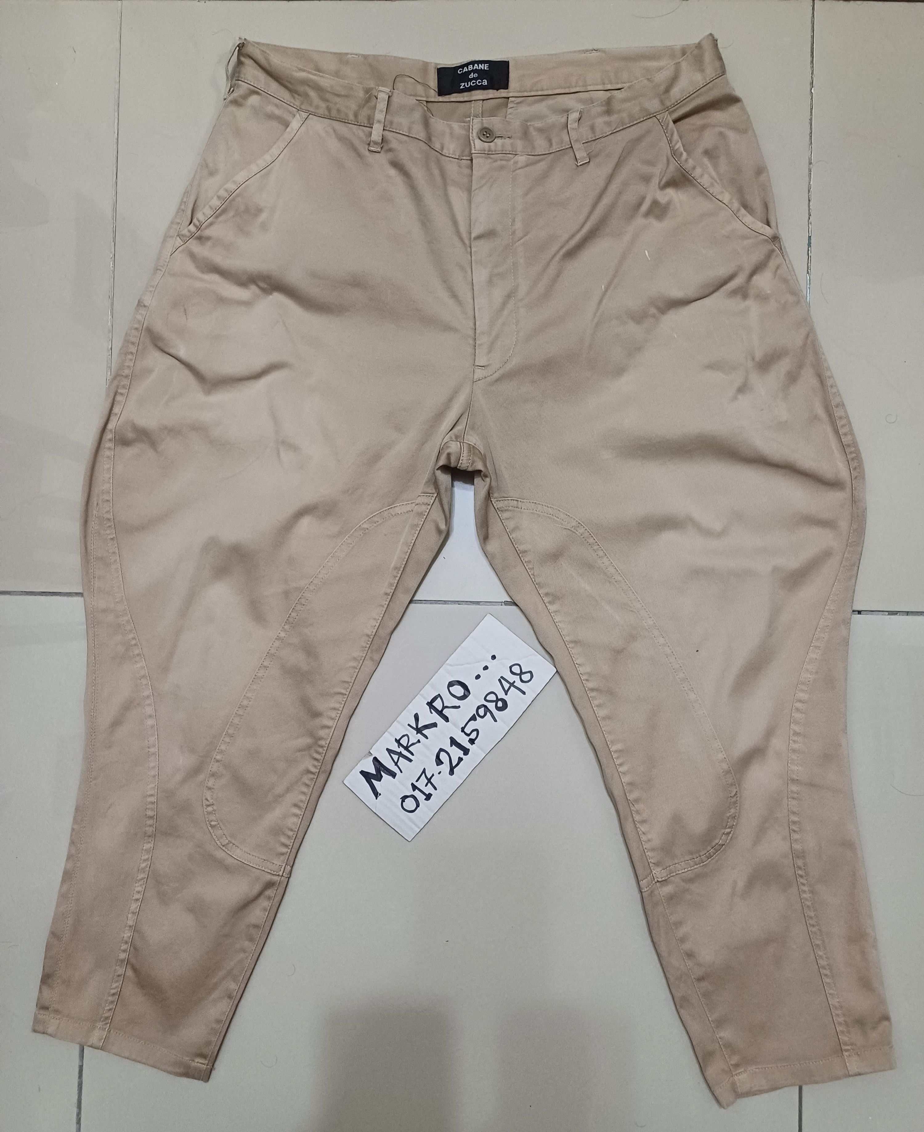 Great army vintage design poofy pants.. 