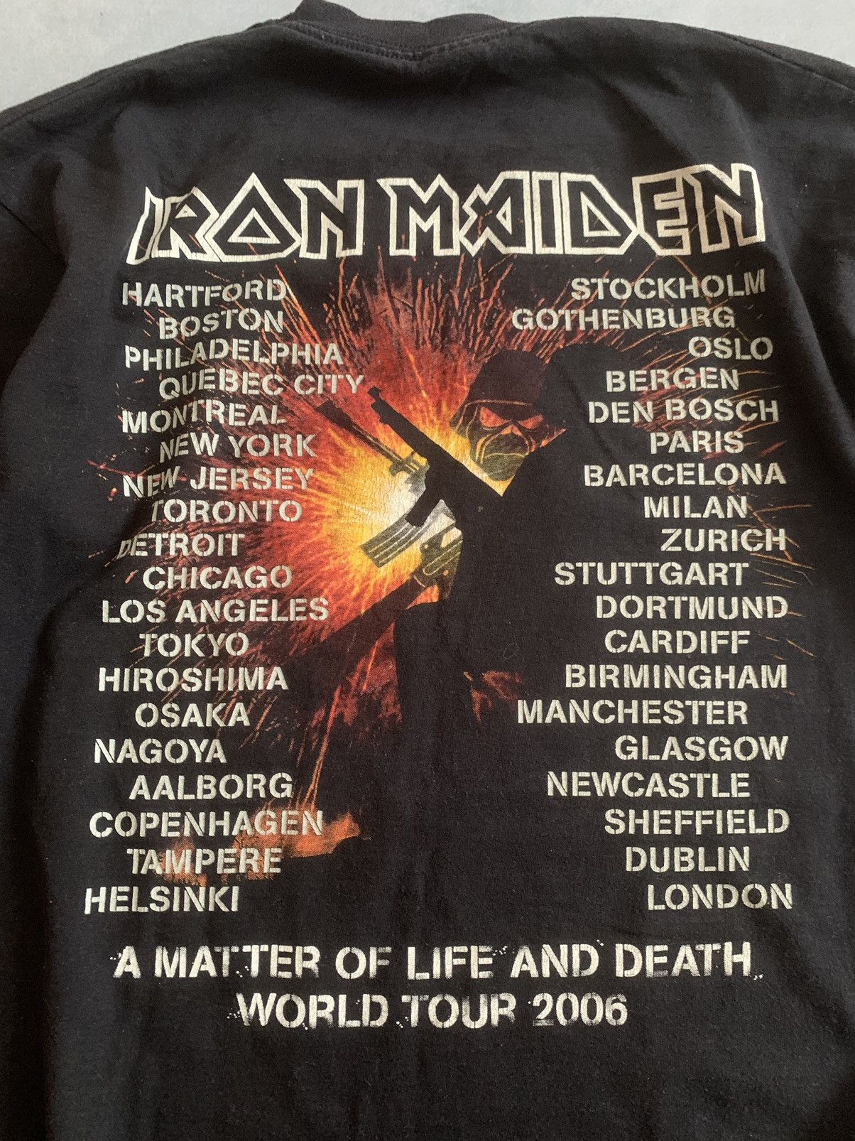 Band Tees × Iron Maiden × Vintage Vintage 2006 Iron Maiden A Matter Of Life And Death Tour Tee Size US M / EU 48-50 / 2 - 9 Thumbnail