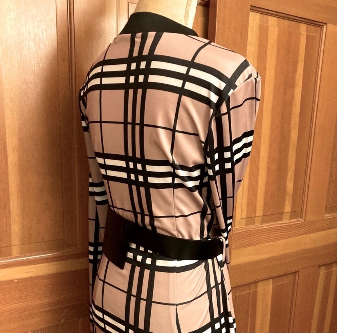 Designer NWT, Lavishly Paris Belted Fall Season Plaid Design Dress Size M / US 6-8 / IT 42-44 - 5 Thumbnail