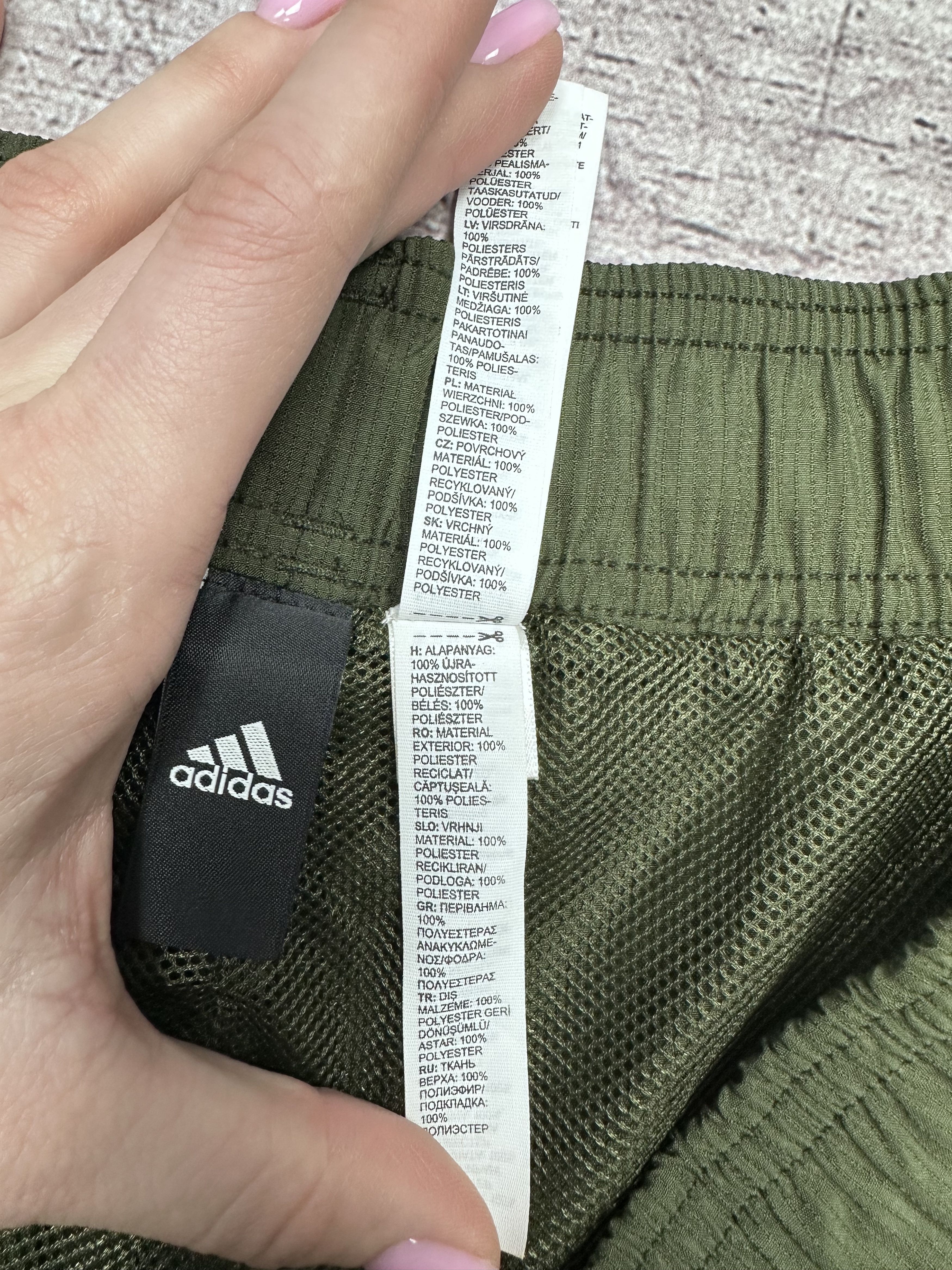 Adidas Adidas Mens Nylon Cargo Shorts Size US 34 / EU 50 - 6 Thumbnail