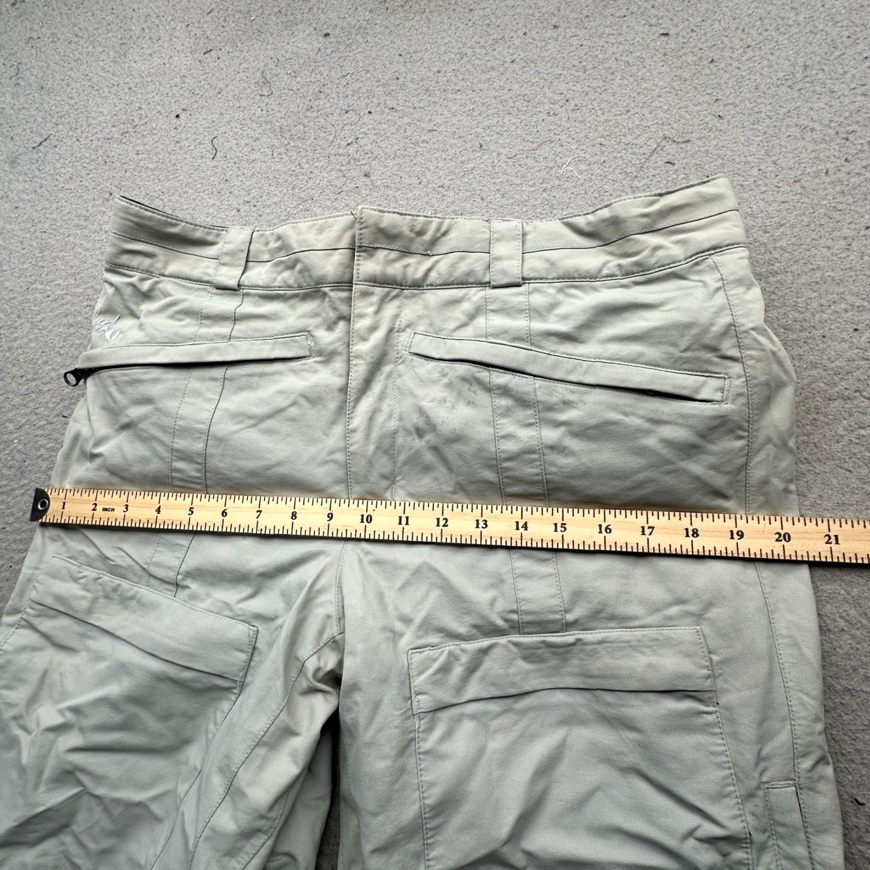 Vintage VINTAGE Nitro Snowboards Lita Pants Womens Large Gray Black Nylon Pockets Gray Pants Womens L Regular Gray Wide-Leg 30.5 in Inseam Mens/Womens Size 36" / US 14 / IT 50 - 5 Thumbnail