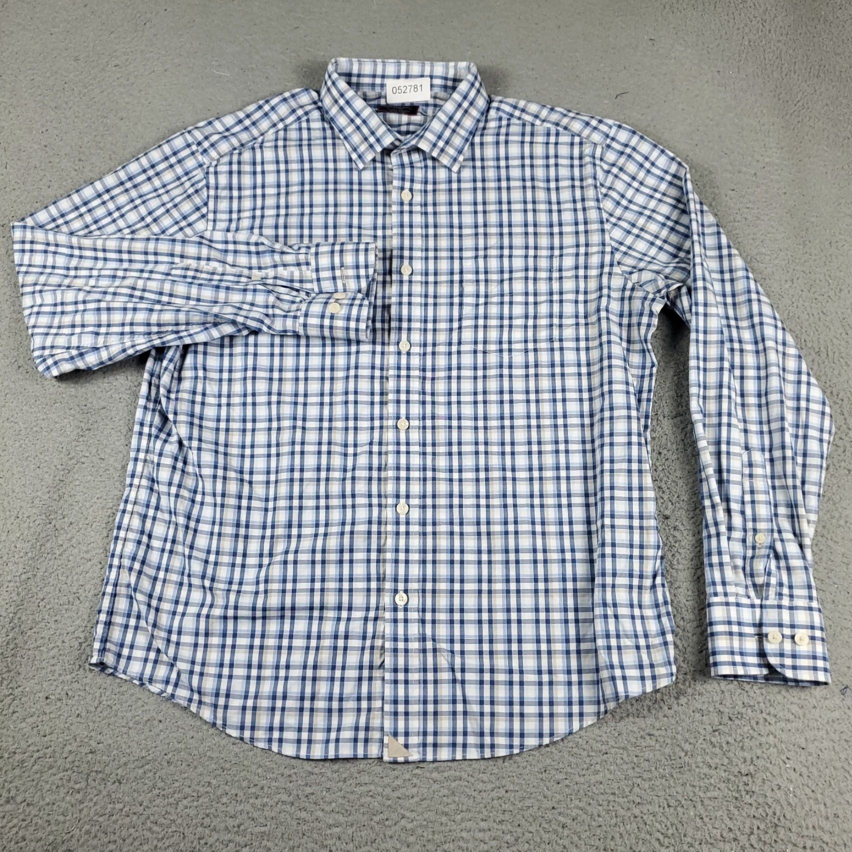 UNTUCKit UNTUCKit Shirt Mens L Blue Plaid Nylon Button Up Long Sleeve Casual Formal Business Workwear Size US L / EU 52-54 / 3 - 2 Thumbnail
