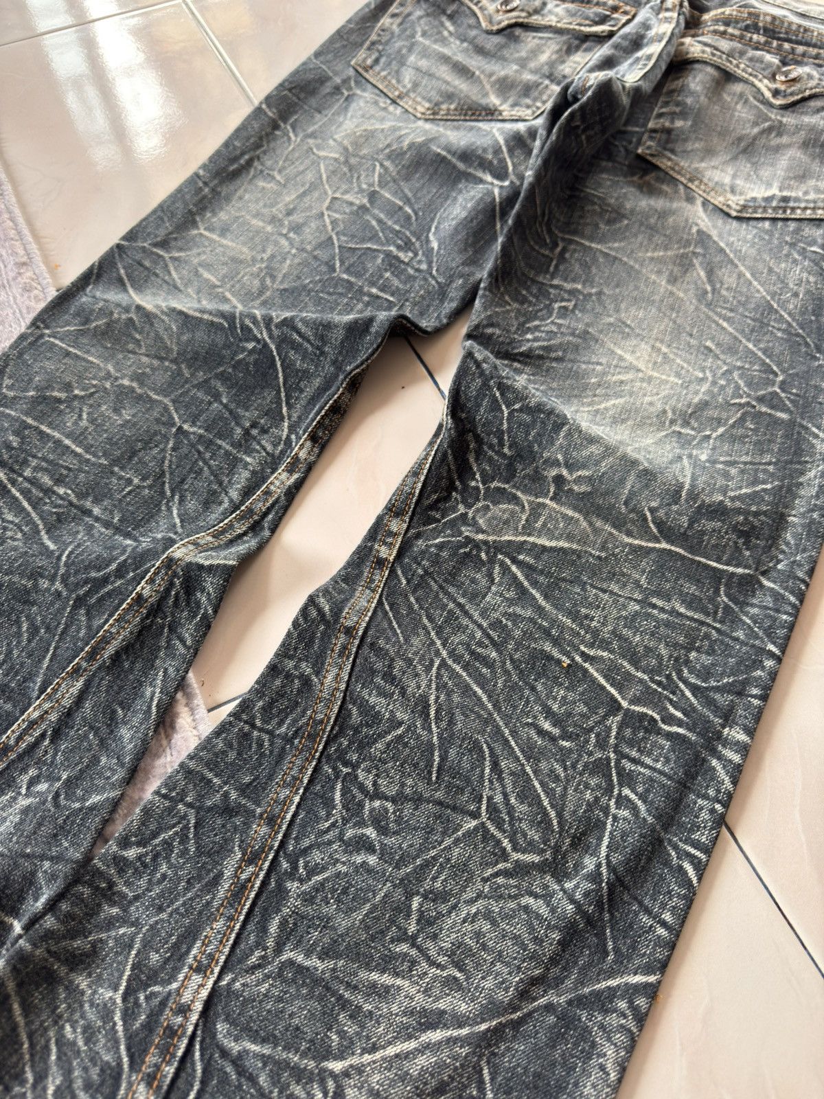 If Six Was Nine Nylaus Japan Shatter Wash Spiral Glam Flared Jeans Size US 30 / EU 46 - 16 Thumbnail