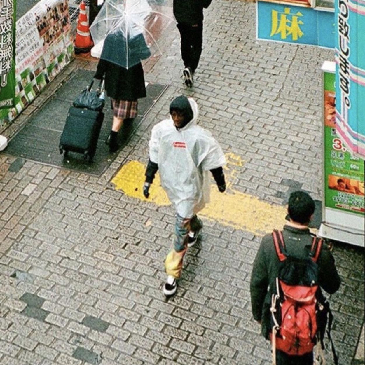 Supreme Supreme Box Logo Ballpark Rain Poncho Size ONE SIZE - 2 Thumbnail