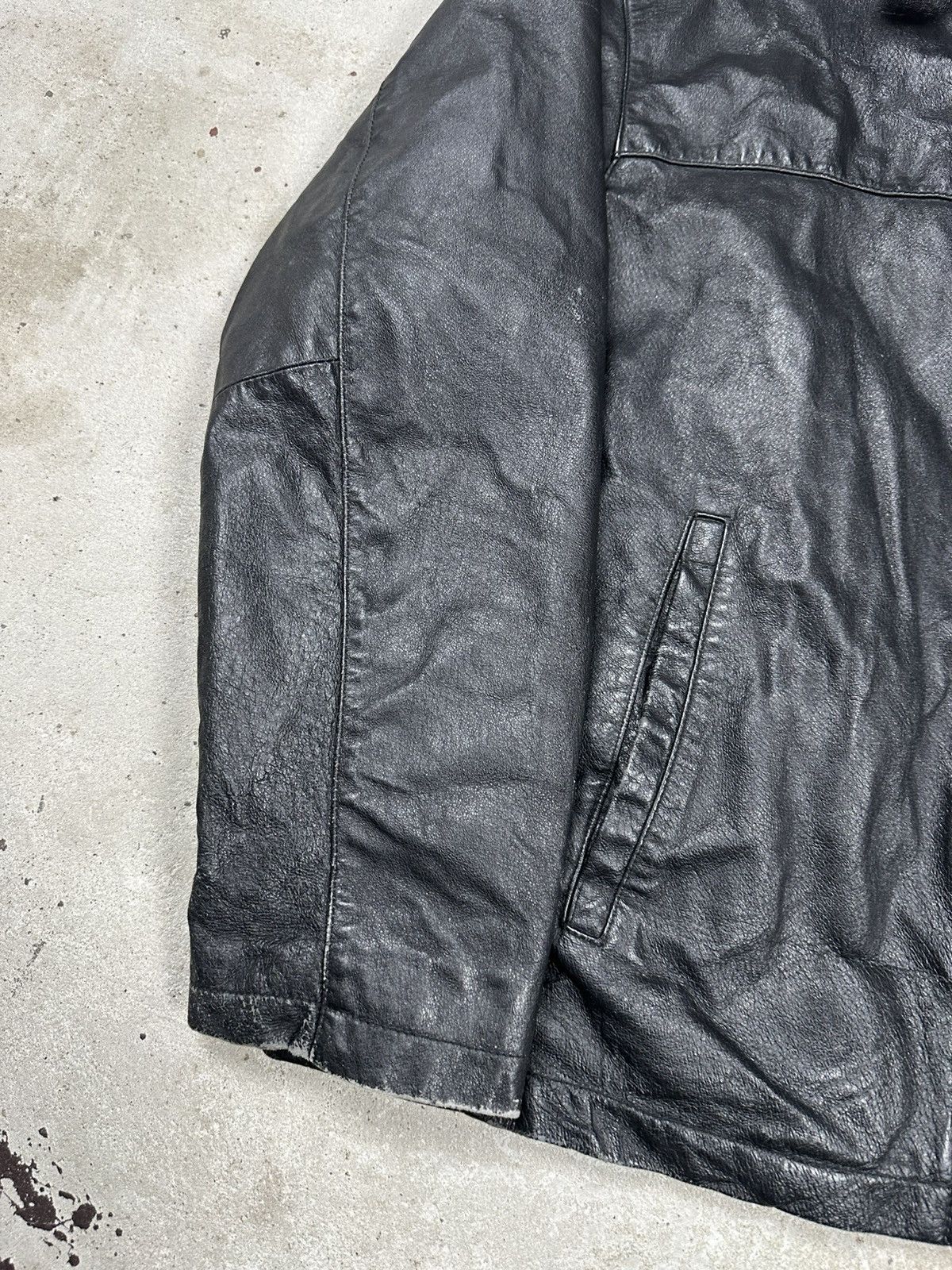 Vintage Vintage 90s Black Utility Leather Bomber Jacket Size US M / EU 48-50 / 2 - 3 Thumbnail