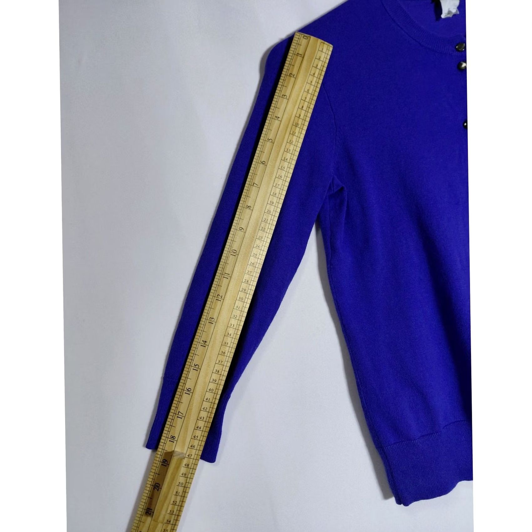 J.Crew J.CREW Purple Cardigan Sweater Solid Knit Women Size S Cardigan, Crew Neck, Button, Lightweight, Stretch, Casual Workwear Women Size S / US 4 / IT 40 - 6 Thumbnail