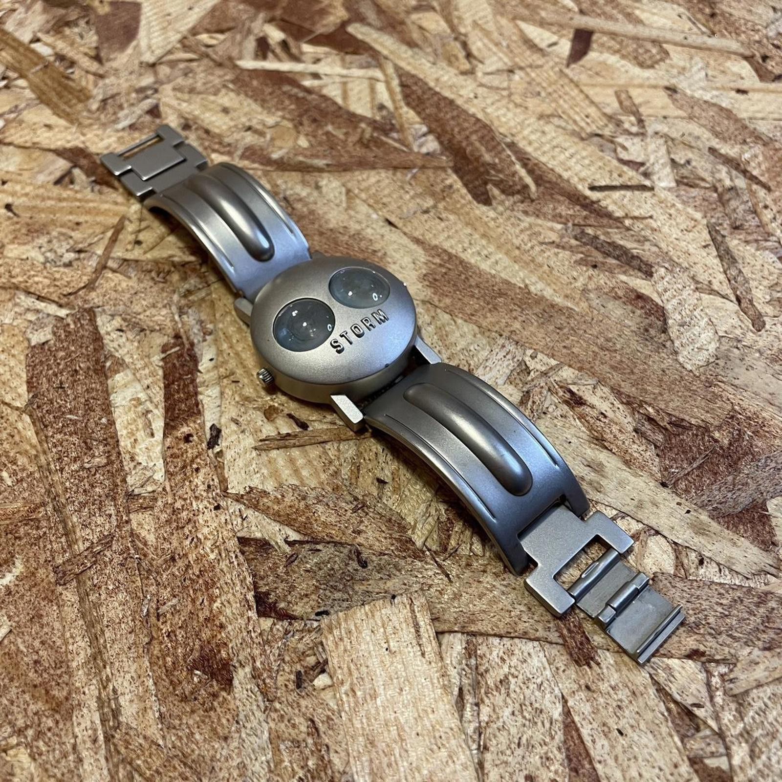 Other [90s Vintage] • Storm London dual-face robot watch/bracelet Size ONE SIZE - 2 Thumbnail