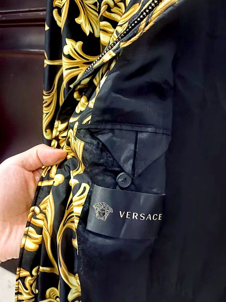 Versace Versace Jacket Black Gold Baroque Print Men's Bomber Jacke Size US XXL / EU 58 / 5 - 4 Thumbnail