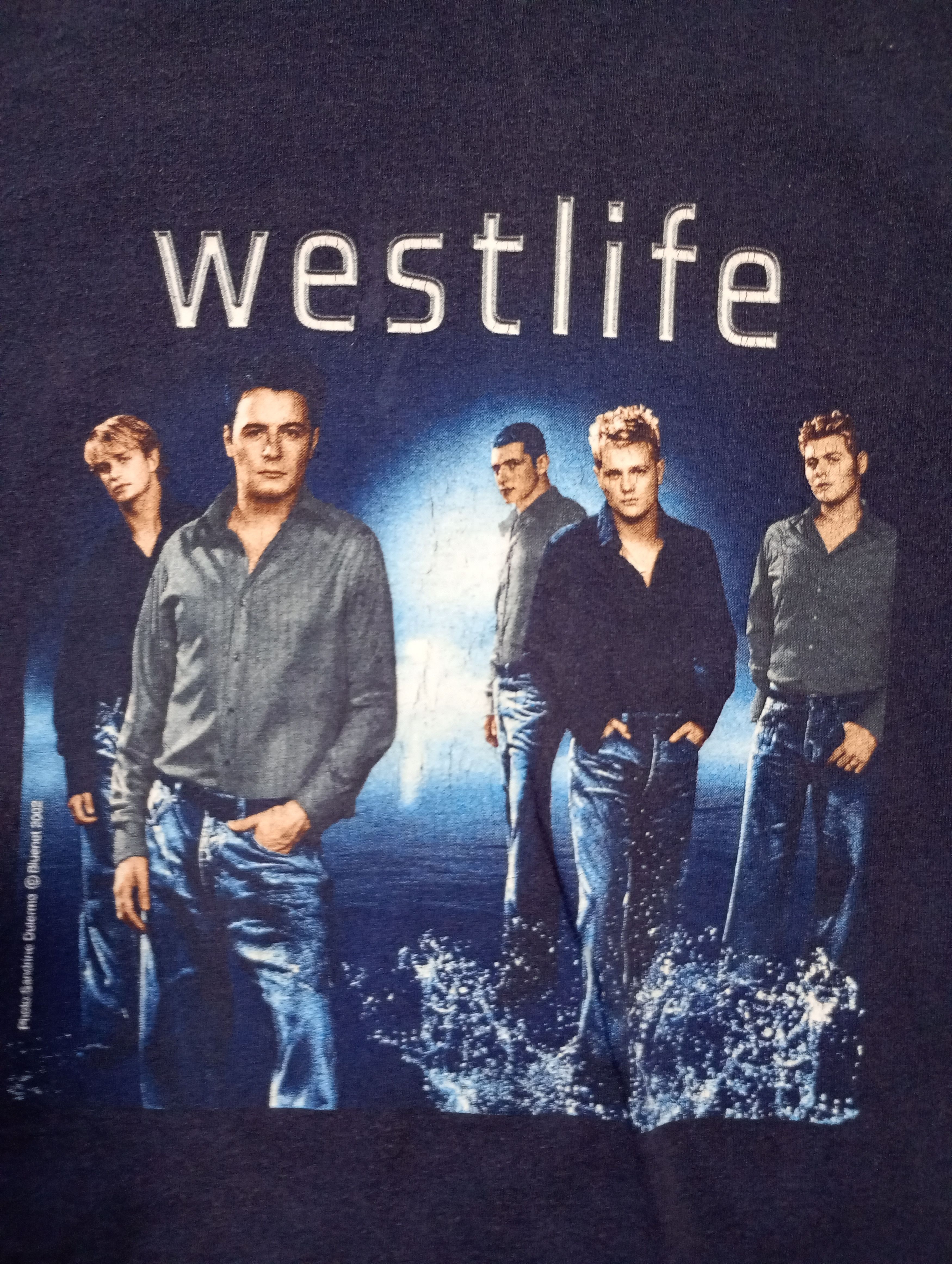Gildan Westlife World Of Our Own Tour 2002 Gildan T-Shirt Size US L / EU 52-54 / 3 - 7 Thumbnail