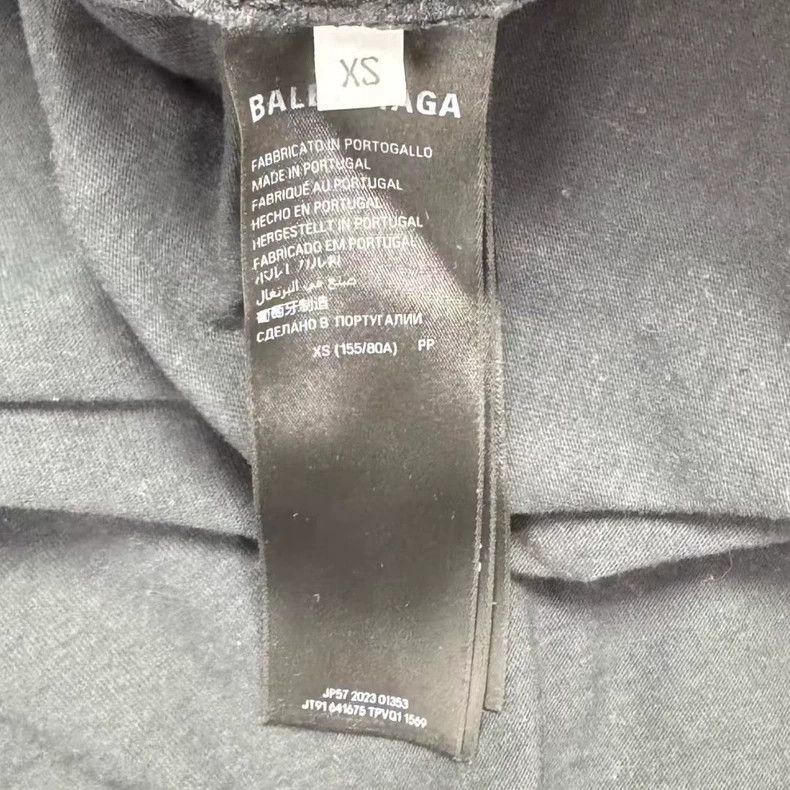 Balenciaga Balenciaga New flame letter logo short sleeve Size US XS / EU 42 / 0 - 4 Thumbnail