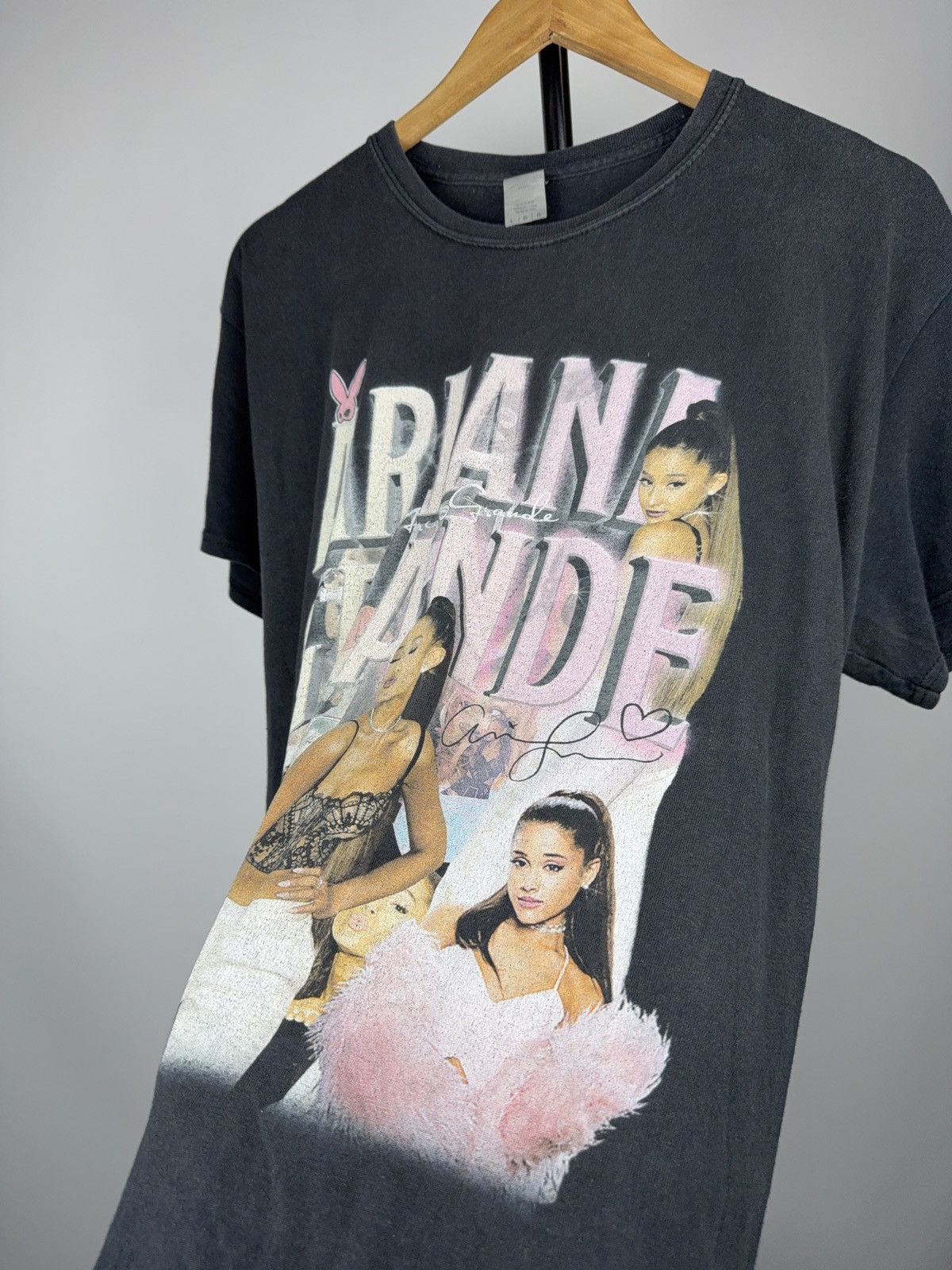 Band Tees Ariana Grande 2016 Dangerous Woman Tour T-Shirt Black Size US L / EU 52-54 / 3 - 6 Thumbnail