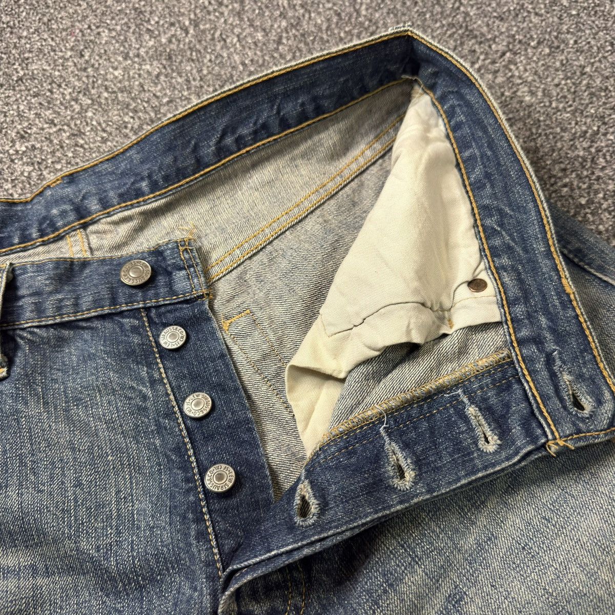 If Six Was Nine 🔥🇺🇸 Vintage 2004 Levis 501 Straight Faded Aging Denim W34 Size US 34 / EU 50 - 13 Thumbnail
