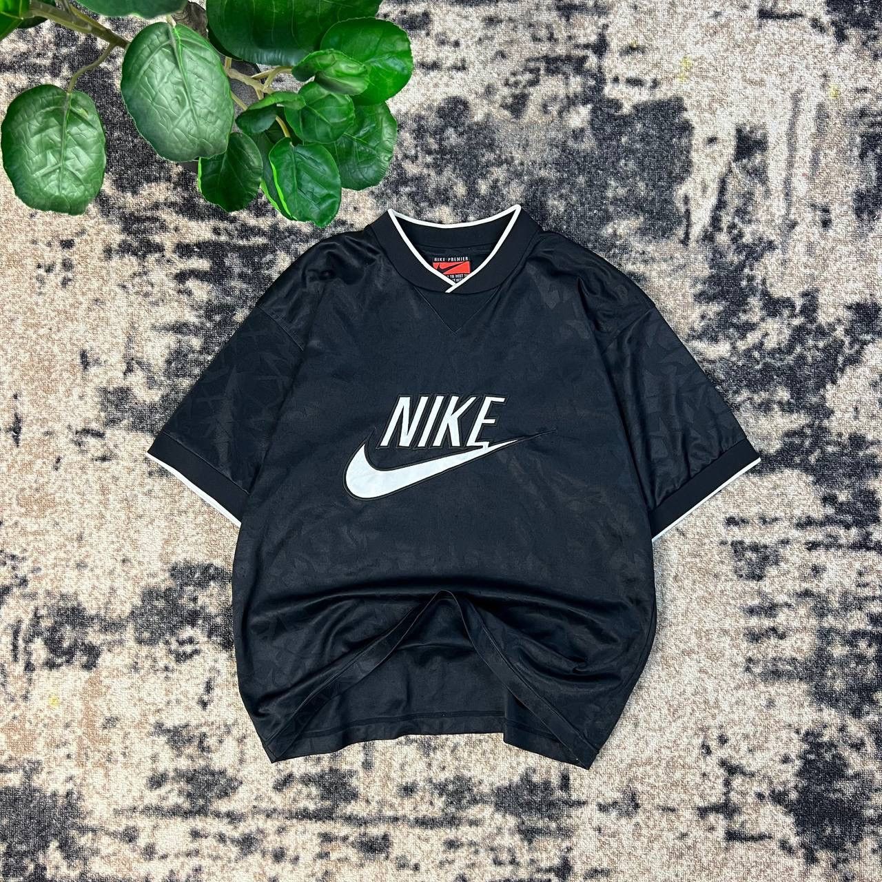 Nike Nike Premier Vintage 90s Big Embroidered Logo T-Shirt Size US M / EU 48-50 / 2 - 1 Thumbnail