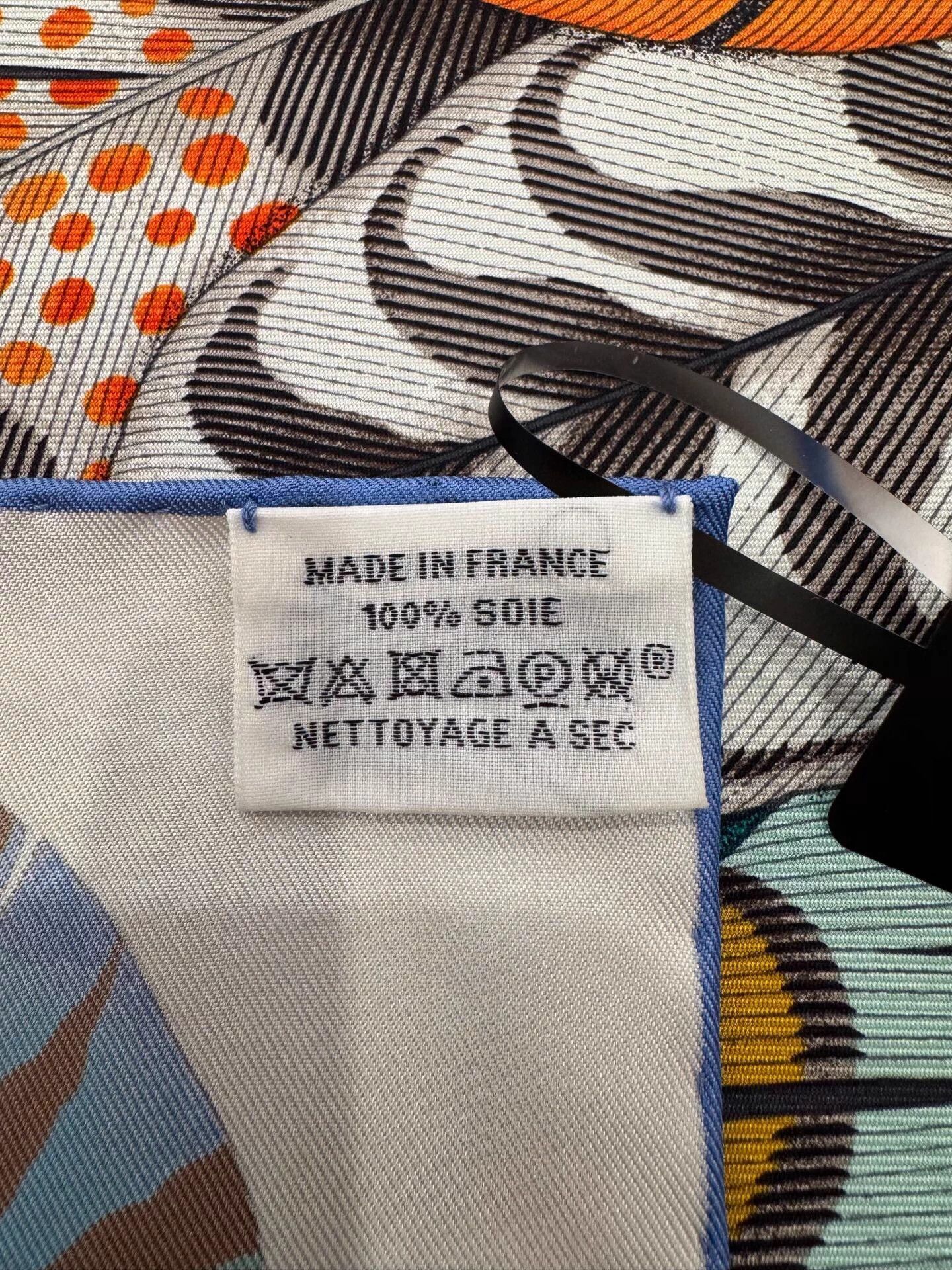 Hermes Hermes Feather Celebration Silk Scarf 90x90cm New with Box Size ONE SIZE - 6 Thumbnail