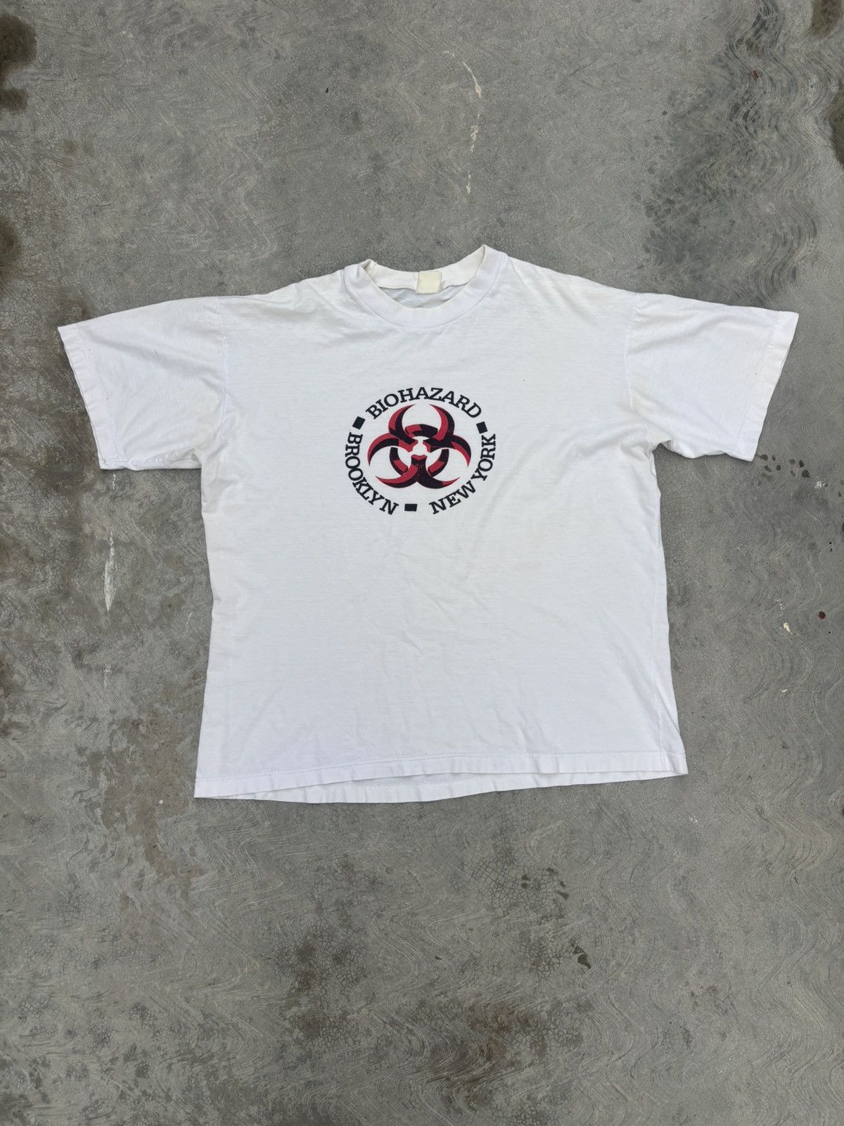 Band Tees Vintage 90 Biohazard T Shirt Size US L / EU 52-54 / 3 - 1 Thumbnail