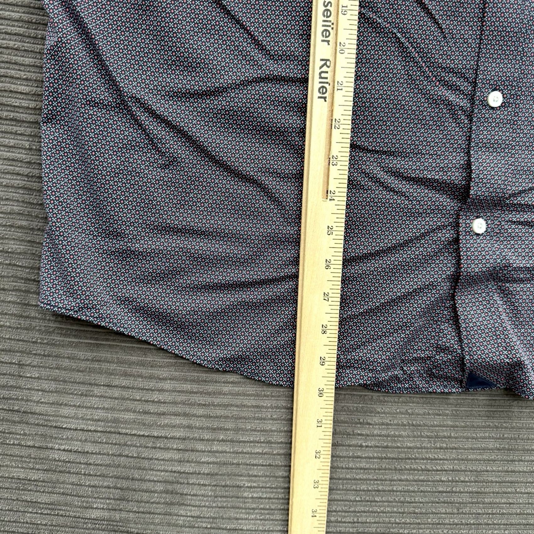UNTUCKit UNTUCKit Shirt Men 3XL Nylon Long Sleeve Button Up Office Business Regular Fit Geometric Wool? (Correction: wool not in original) Size US XXL / EU 58 / 5 - 5 Thumbnail