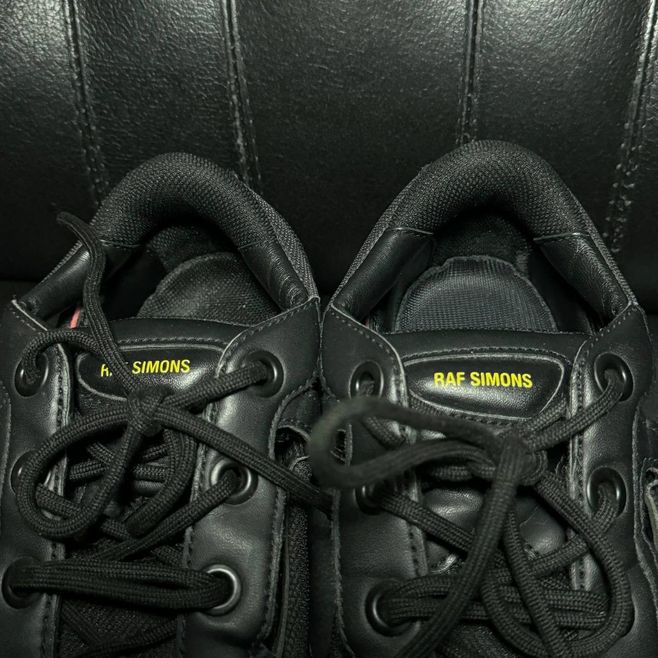 Adidas × Raf Simons Adidas Raf Simons Ozweego Replicant Black Size US 7 / EU 40 - 7 Thumbnail
