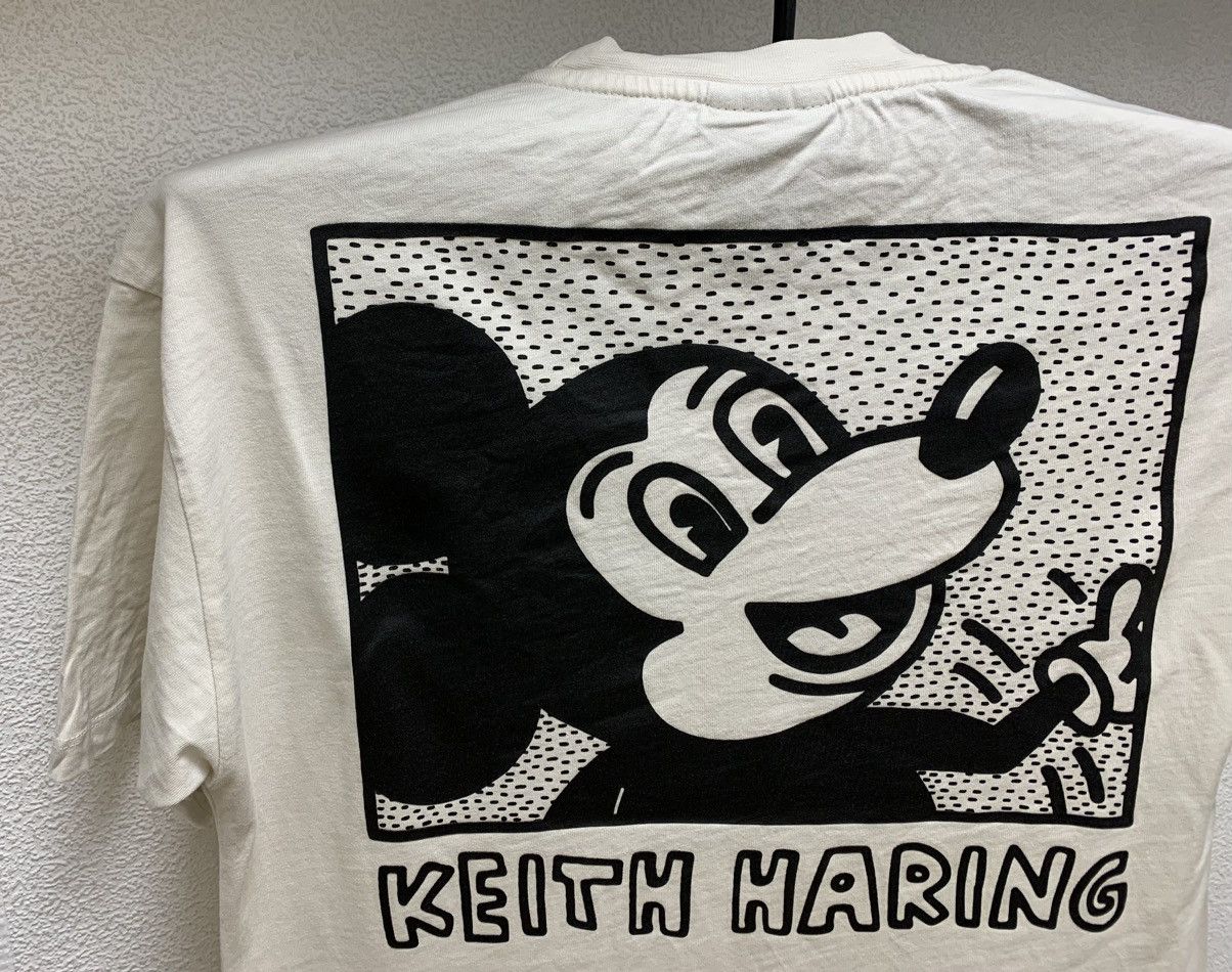 Disney Mickey Mouse Keith Haring Disney big logo t-shirt S-M sz Size US M / EU 48-50 / 2 - 7 Thumbnail