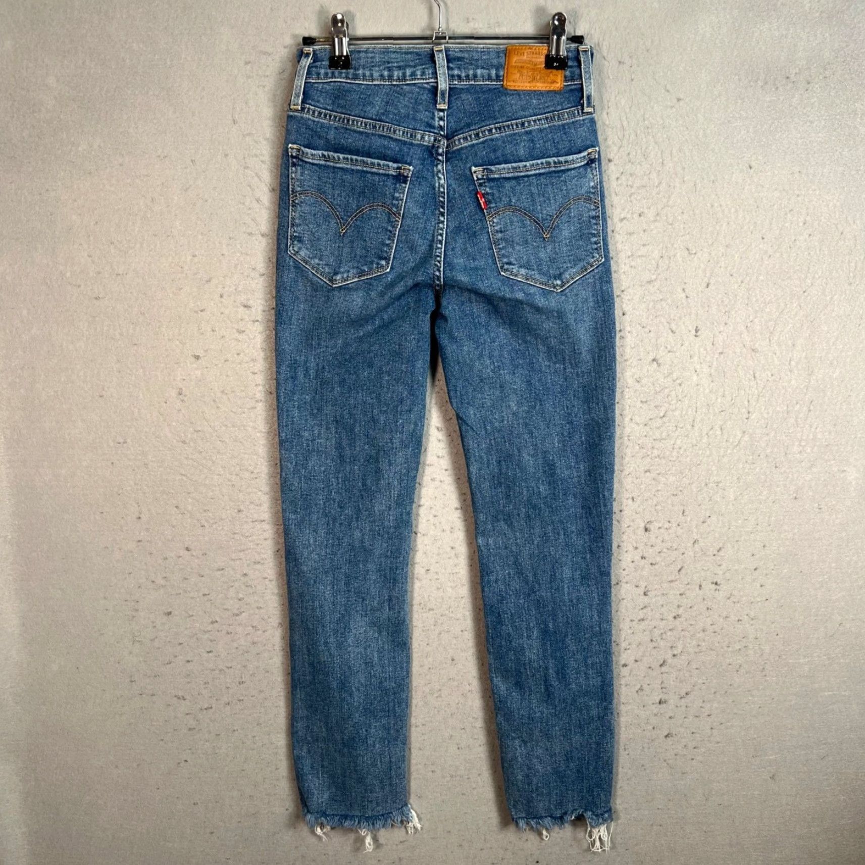 Levi's VINTAGE Levis 724 High Rise Straight Womens Jeans Size 24 Blue Denim Distressed Size 42" / US 20 - 2 Thumbnail