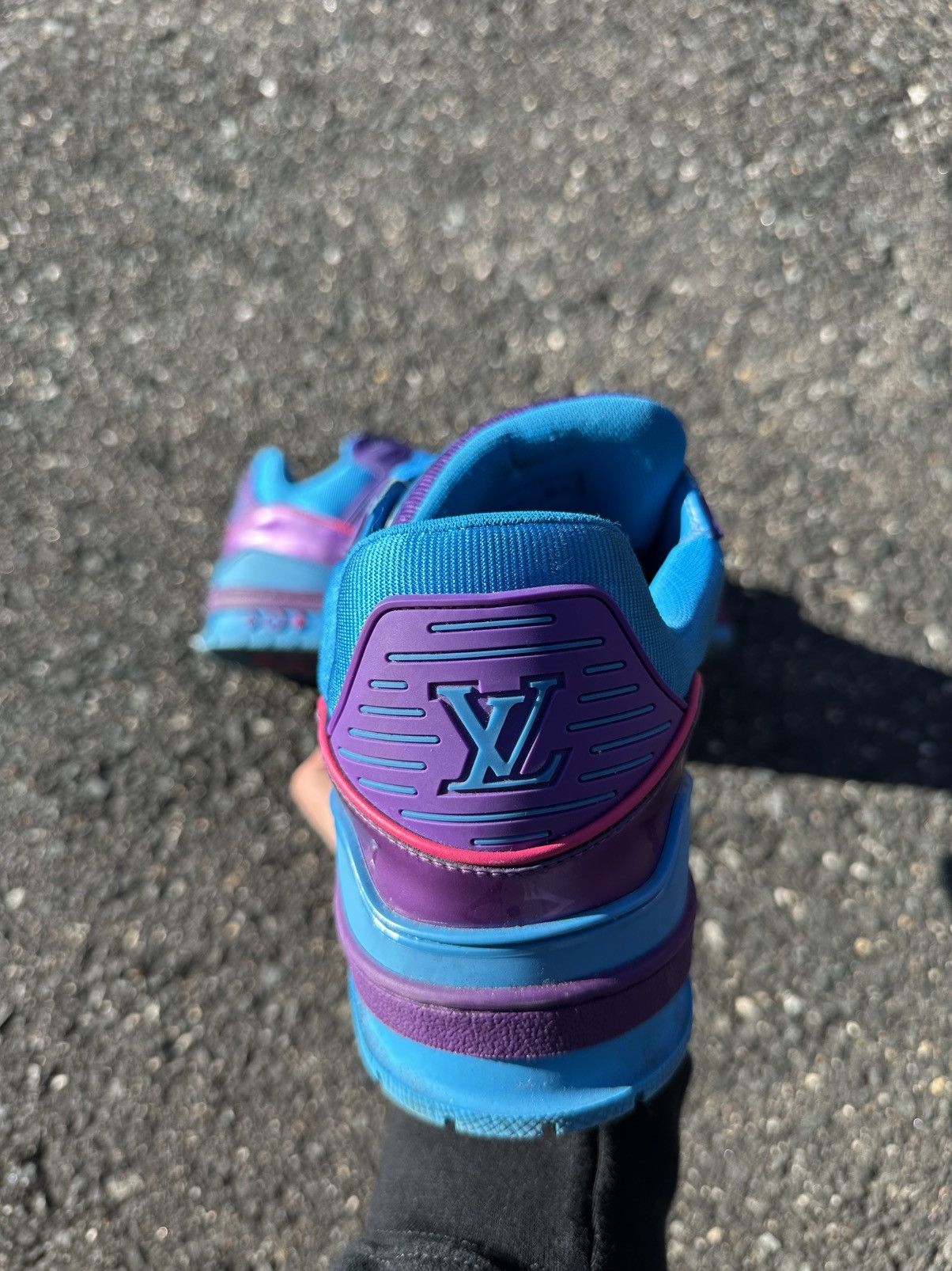 Louis Vuitton Louis Vuitton Trainer Purple Teal Metallic Size US 9.5 / EU 42-43 - 13 Thumbnail