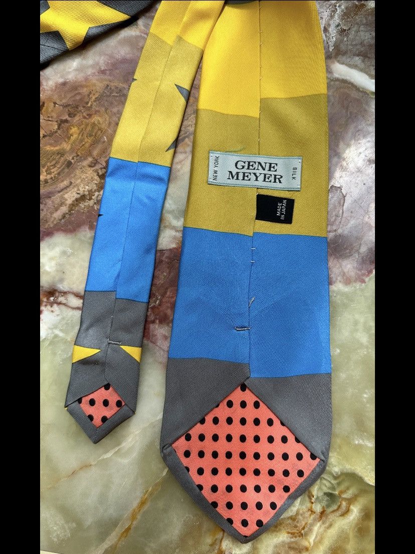 Other VINTAGE 1990s GENE MEYER SILK TIE BLUE YELLOW STARS JAPAN Size ONE SIZE - 4 Thumbnail