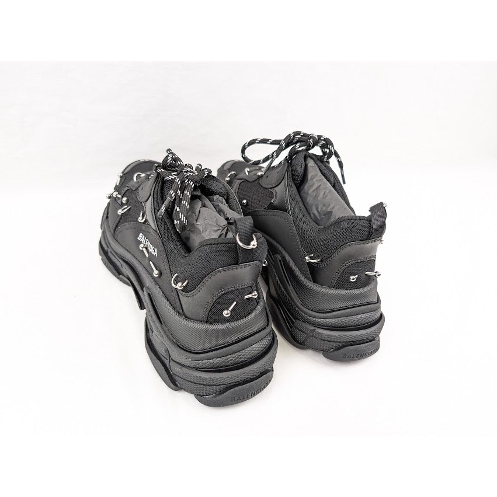 Balenciaga o1rshd1 Triple S Soccer Sneakers in Black/Silver Size US 13 / EU 46 - 21 Thumbnail