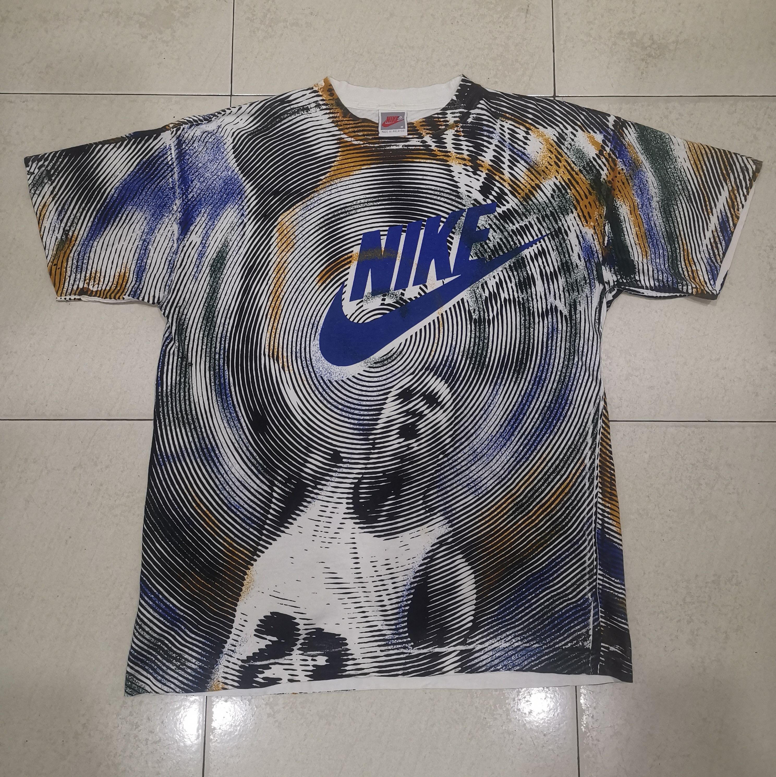 Nike VTG RARE 90s NIKE FLYING JORDAN ALL OVER PRINT GREY TAG Size US M / EU 48-50 / 2 - 1 Thumbnail