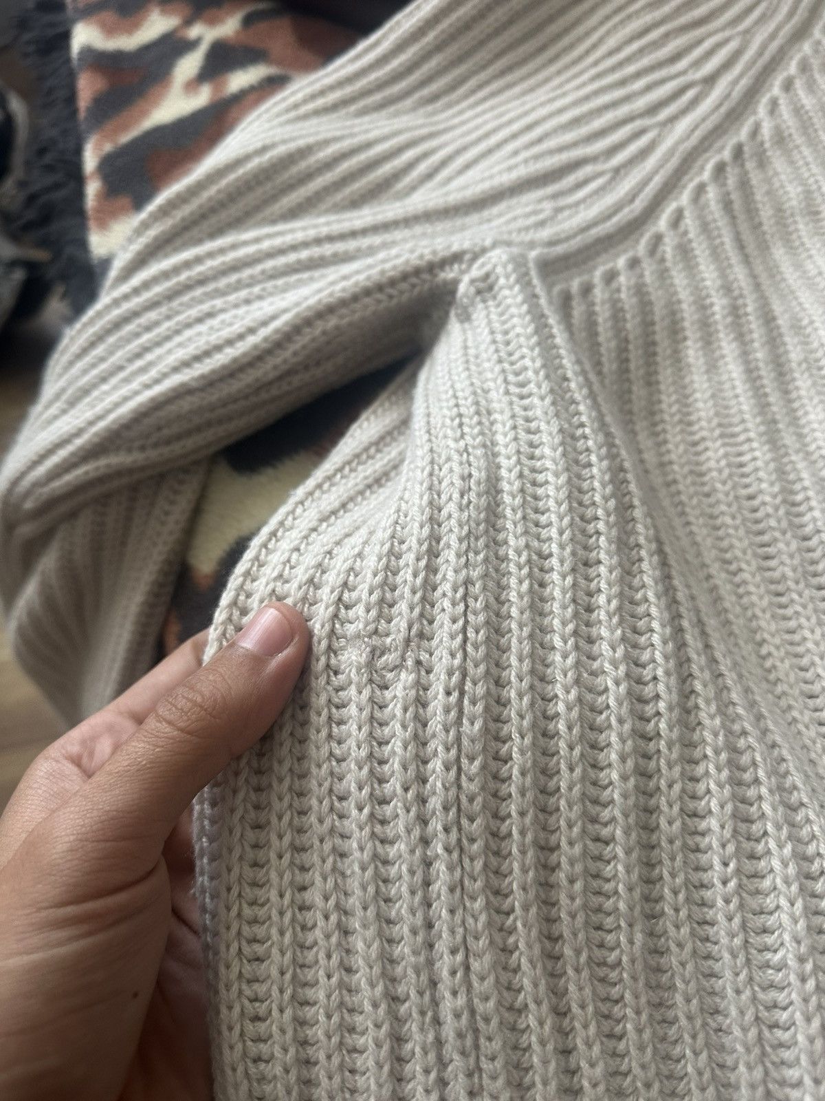 Helmut Lang Helmut Lang Knit Cashmere Wool Cardigan Sweater Size US M / EU 48-50 / 2 - 17 Thumbnail