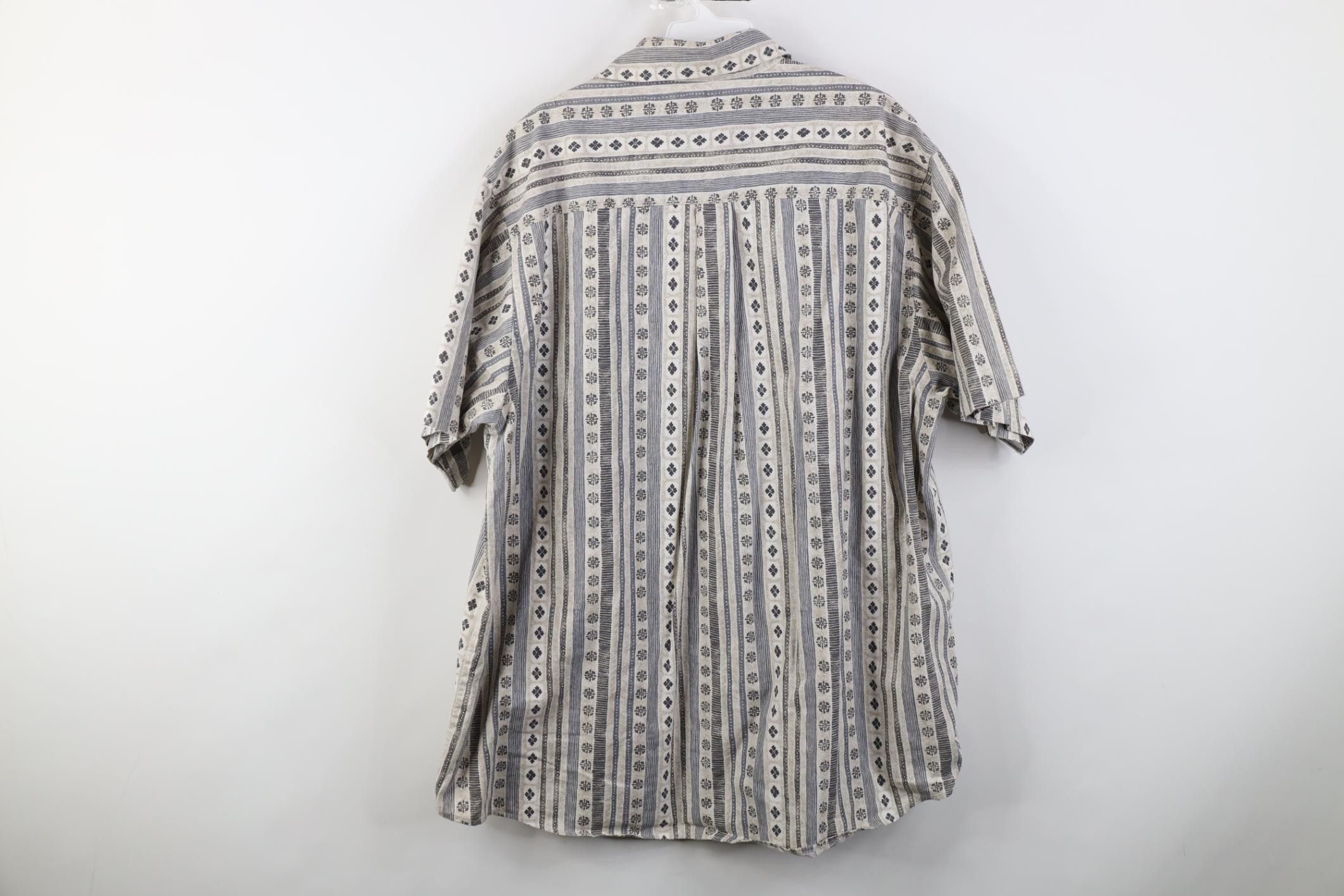 Vintage Vintage 90s Streetwear Striped Baggy Collared Button Shirt Size US XL / EU 56 / 4 - 8 Thumbnail