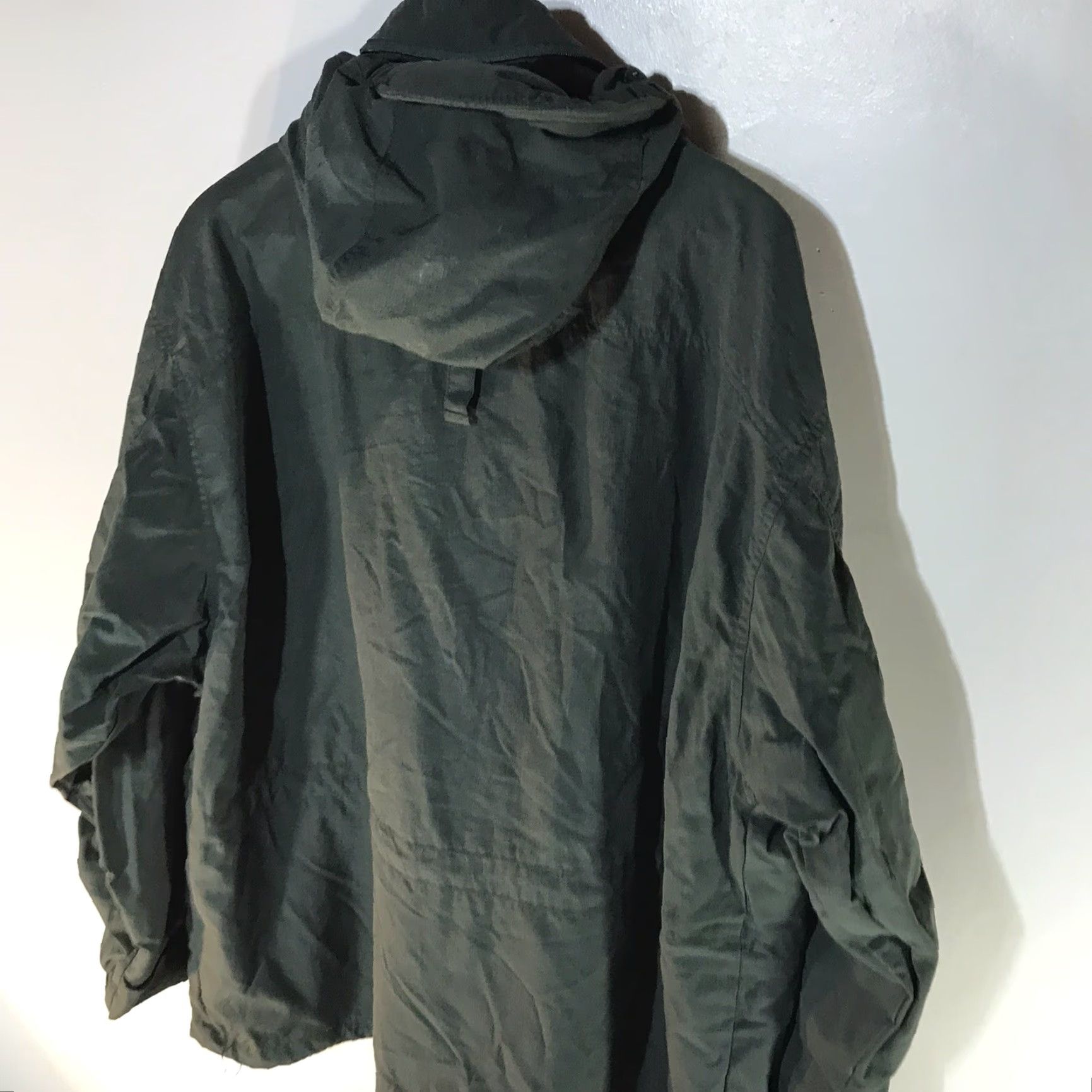 Vintage Unbranded Green Nylon Full Zip Hooded Jacket Mens Size L Size US L / EU 52-54 / 3 - 4 Thumbnail