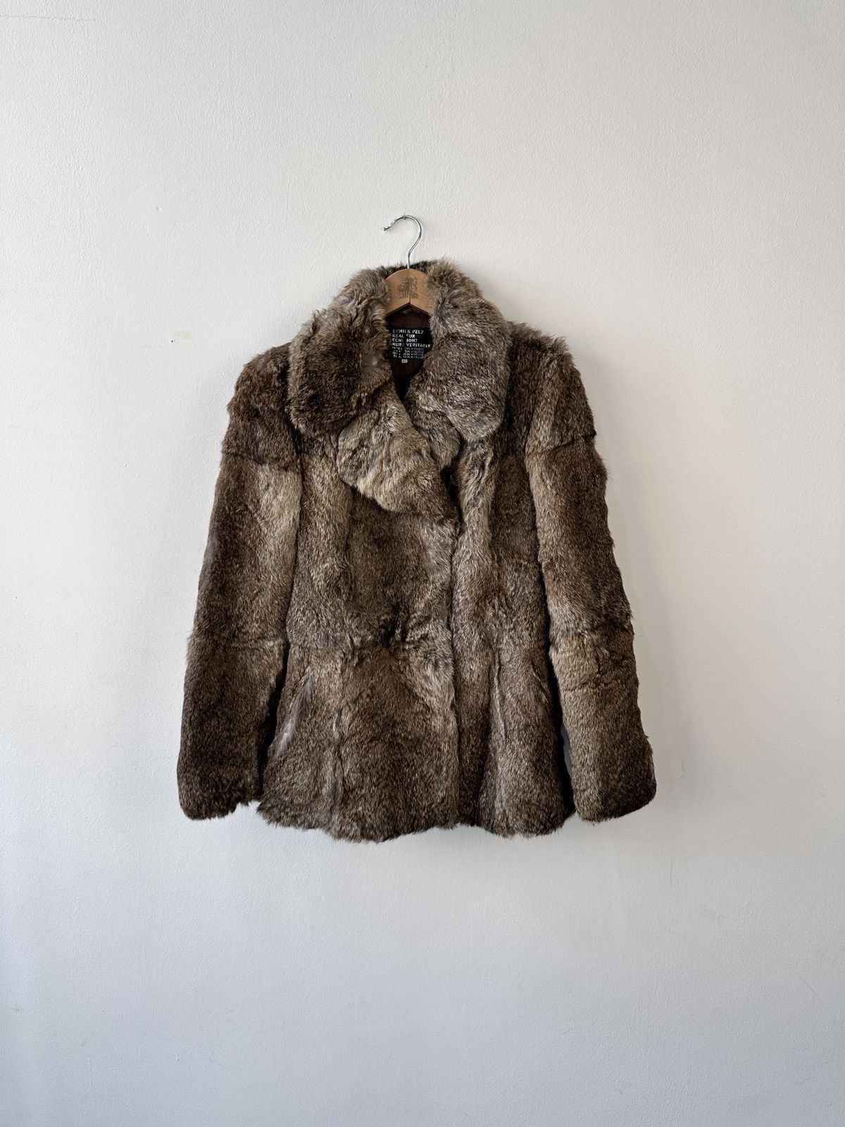 Other Vintage Real Fur Coat Jacket Brown Size 40 M Genuine Fur Size S / US 4 / IT 40 - 1 Thumbnail