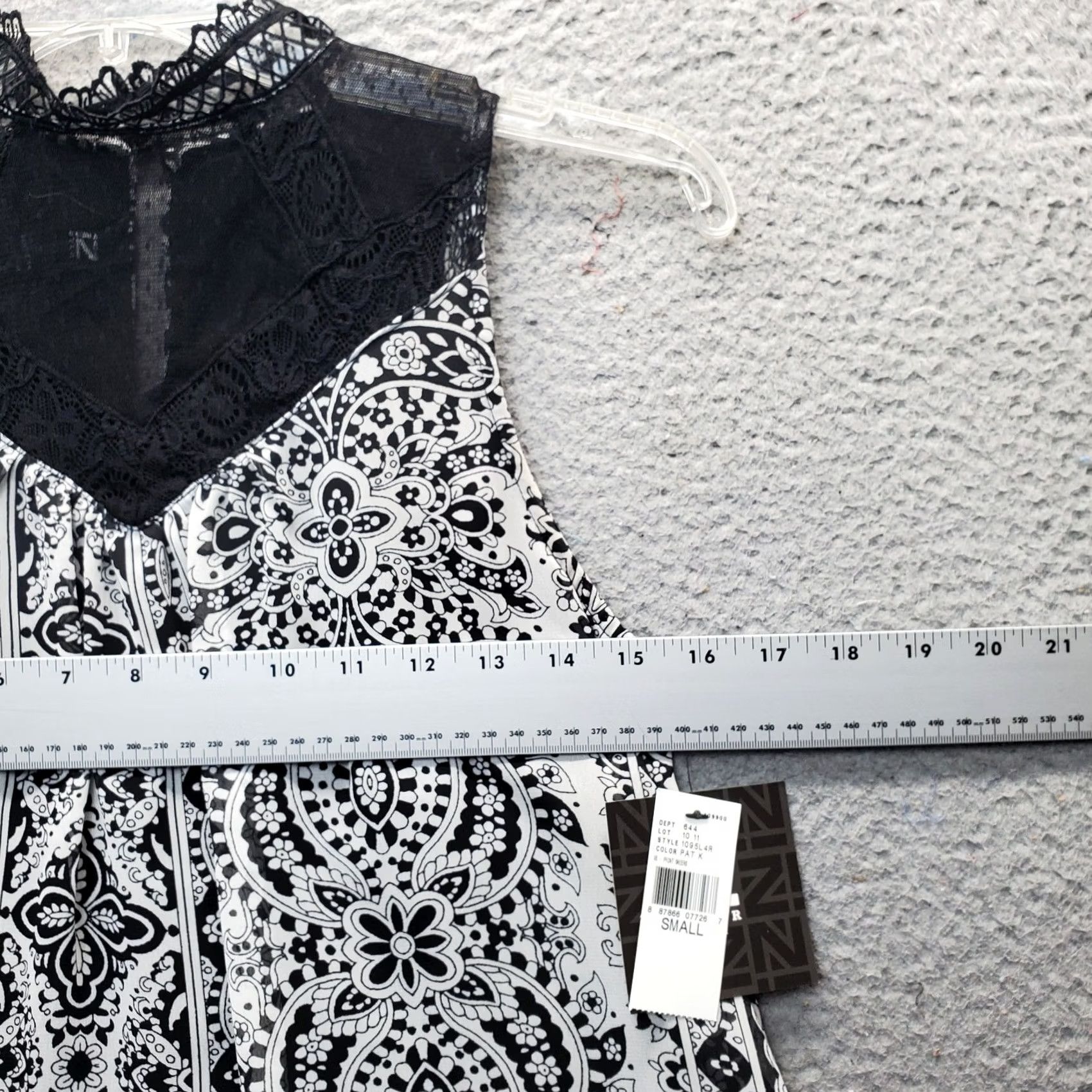 Vintage Iz Byer Womens S Multi Paisley Swing Top Lined Crochet Lace Detail Keyhole Back Size S / US 4 / IT 40 - 4 Thumbnail