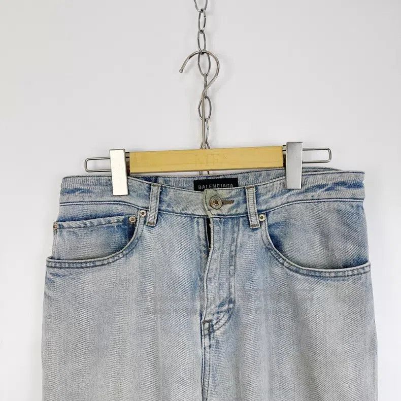 Balenciaga Balenciaga size S Light blue water-washed distressed flare Size US 27 - 1 Thumbnail
