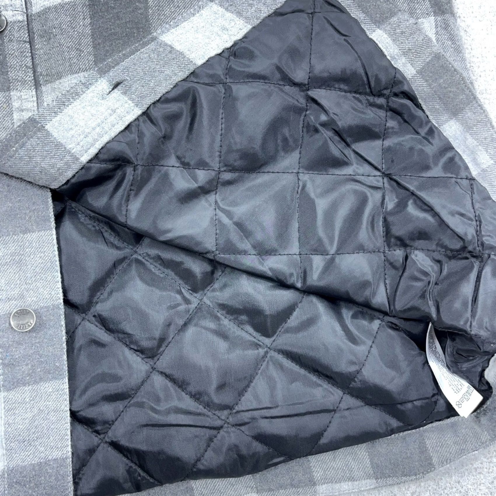 Ariat Ariat Shacket Men L Gray Buffalo Plaid Flannel Shirt Jacket Blanket Lined Shirt Jacket Regular Fit Quilted Lined Cotton Pocket Jacket Size US L / EU 52-54 / 3 - 6 Thumbnail