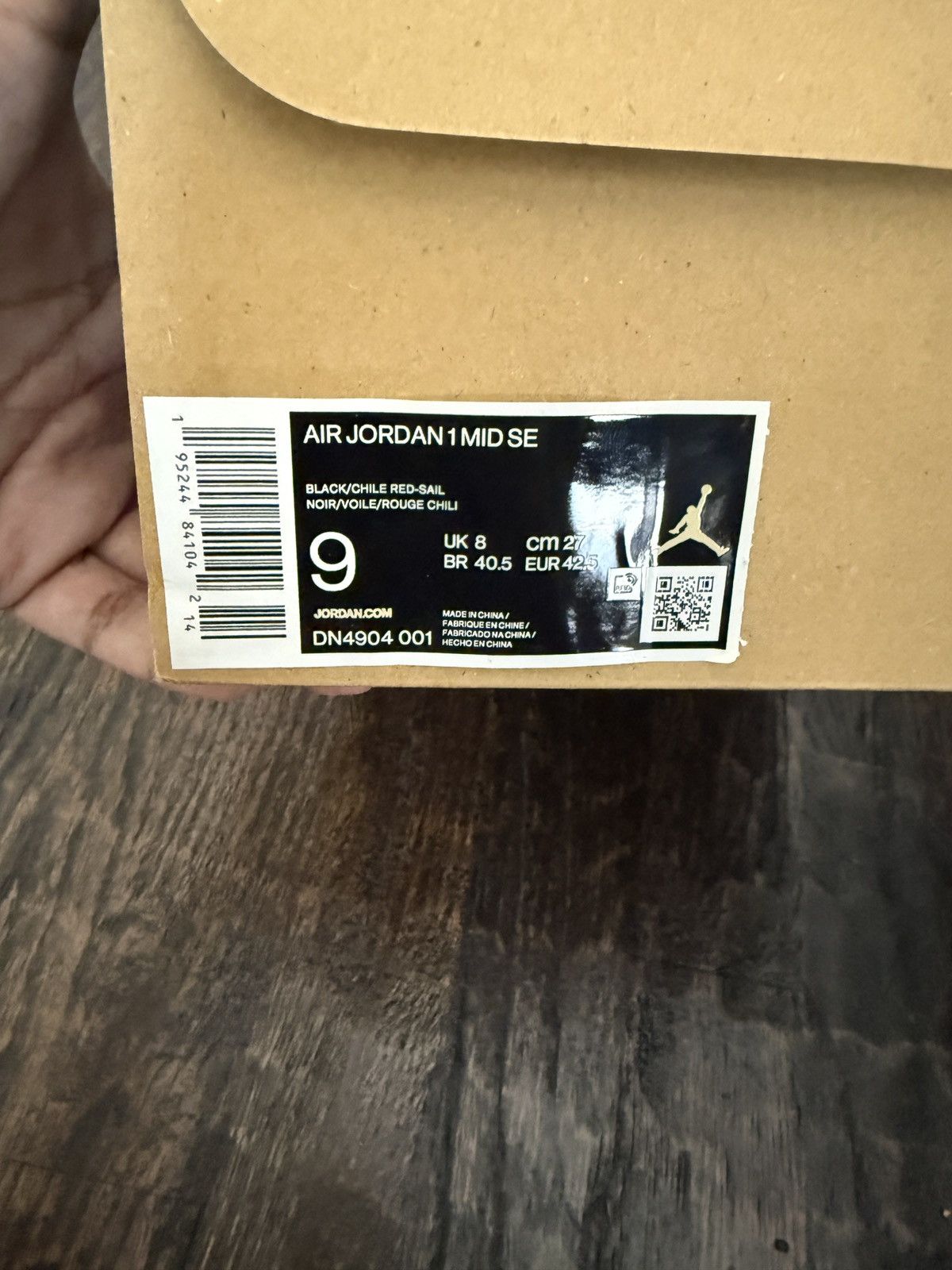 Jordan Brand Jordan 1 Mid Familia SE Siempre Size US 9 / EU 42 - 9 Thumbnail