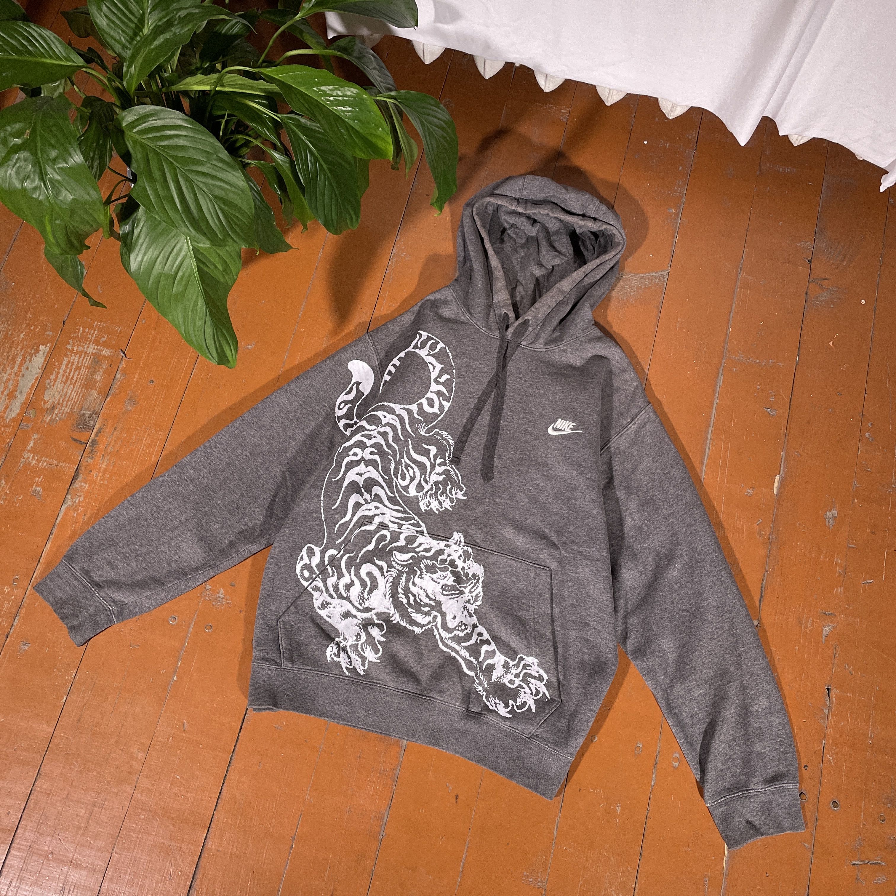 Nike Custom Nike Hoodie Tiger streetwear art grunge opium y2k Size US L / EU 52-54 / 3 - 2 Thumbnail