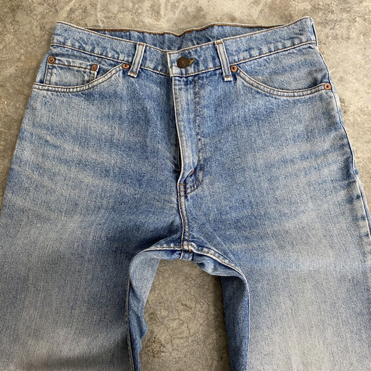 Levi's Vintage 90’s Levis 505 Faded Blue Straight Leg Jeans Size US 32 / EU 48 - 8 Thumbnail