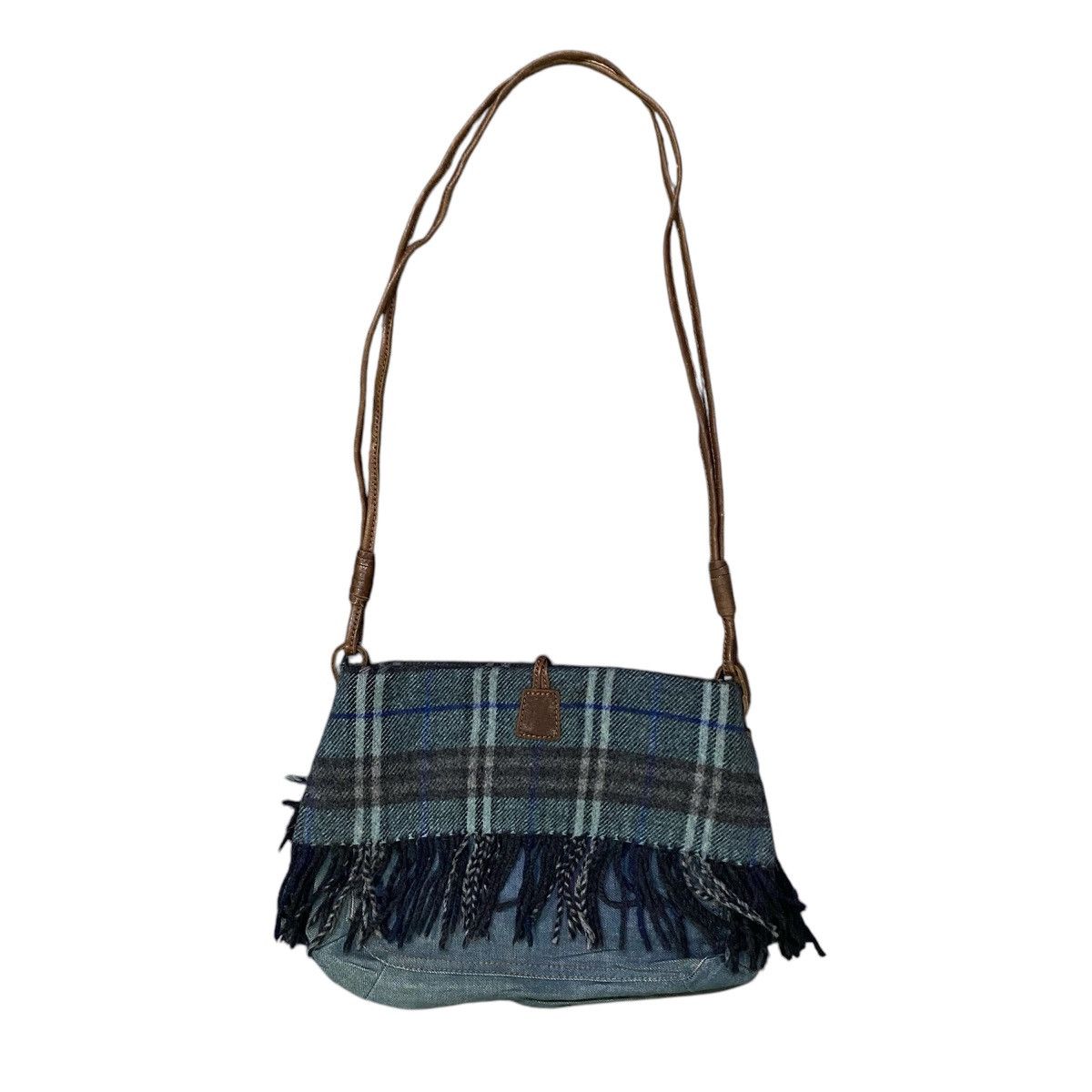 Burberry Burberry Blue Label Vintage Crossbody Bag Size ONE SIZE - 7 Thumbnail
