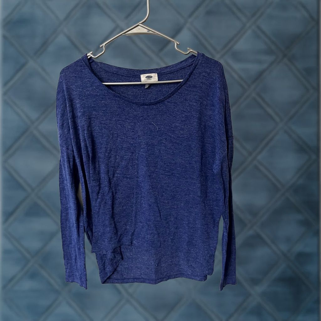 Old Navy Old Navy Women's Top S Blue Crew Neck Long Sleeve Rayon Blend T-Shirt Shirt Vintage No Size S / US 4 / IT 40 - 1 Thumbnail
