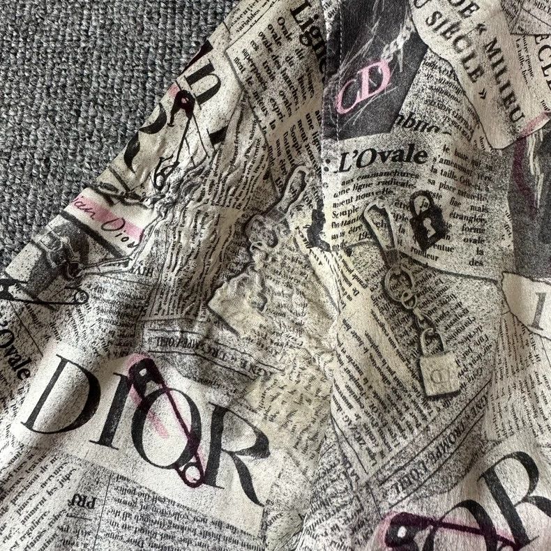 Dior Dior size 38 Newspaper pattern mulberry silk shirt Size M / US 6-8 / IT 42-44 - 7 Thumbnail