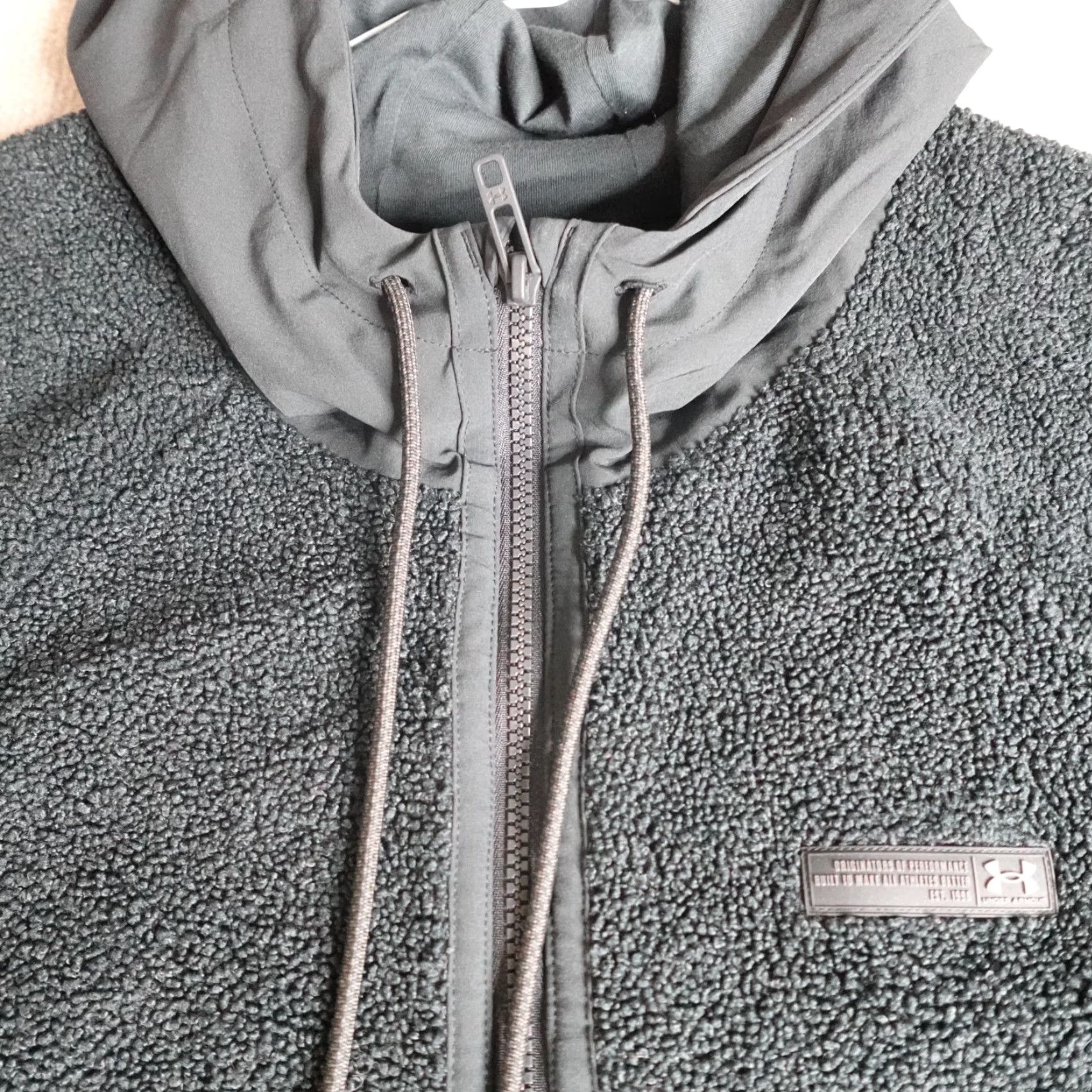 Under Armour Under Armour Womens Jacket L Black Boucle Anorak Hooded Full Zip Activewear Size L / US 10 / IT 46 - 3 Thumbnail