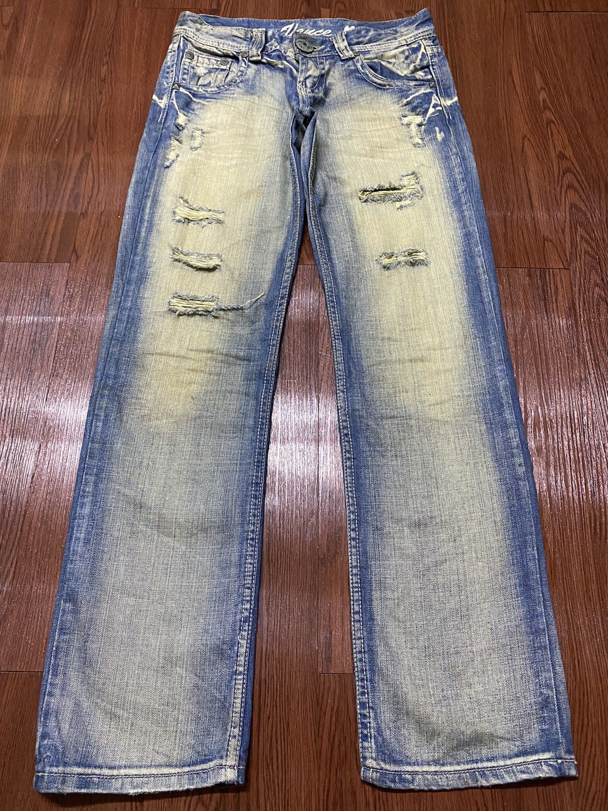Hysteric Glamour Vintage Japanese Brands Blue Faded Wash Distressed Jeans Size US 29 - 1 Thumbnail