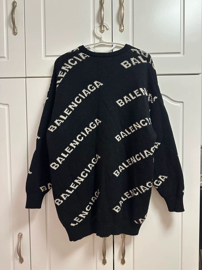Balenciaga Balenciaga Bullet screen sweater Size US S / EU 44-46 / 1 - 2 Thumbnail
