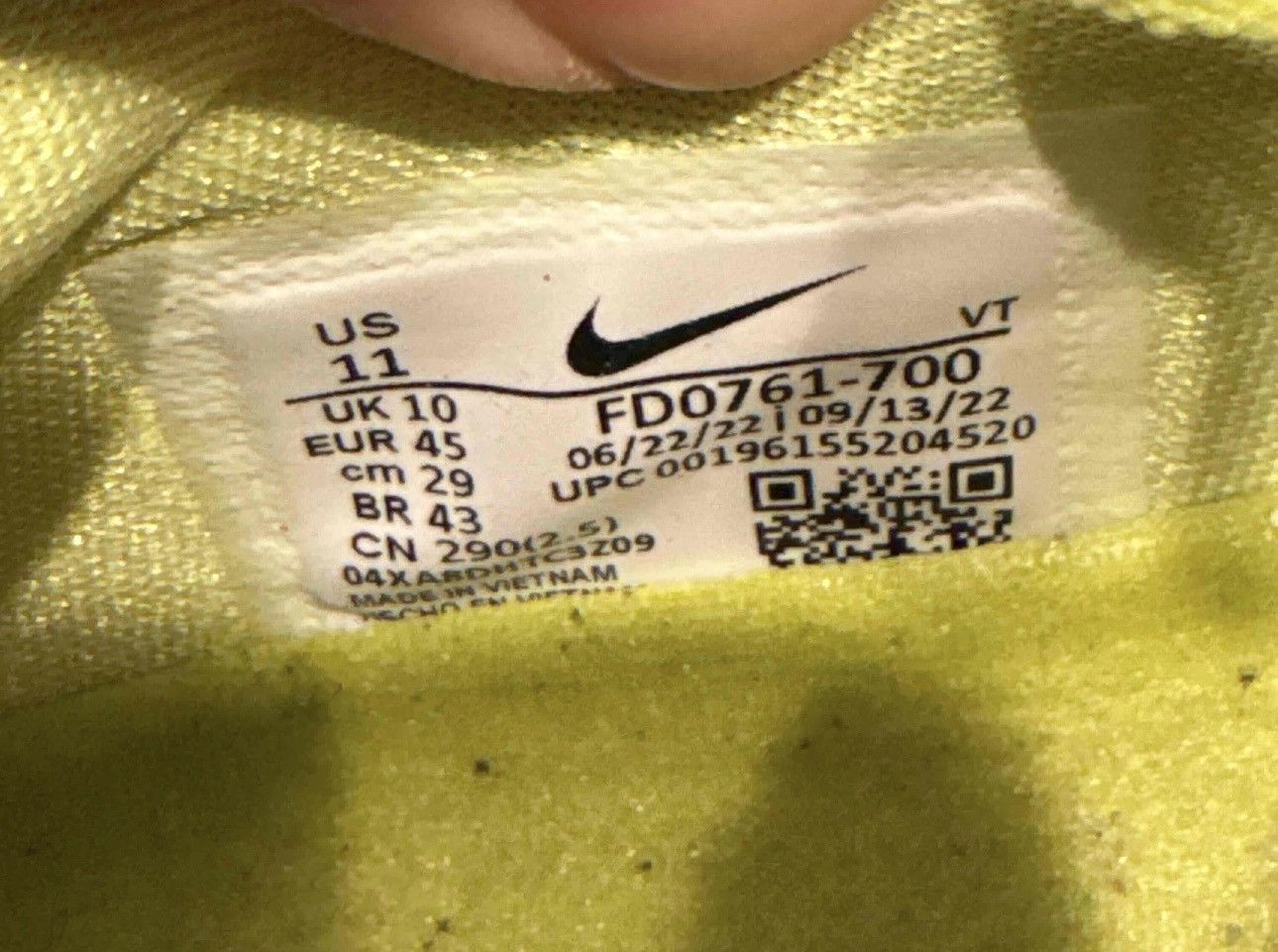 Nike Nike Air VaporMax 2021 Flyknit Next Nature ‘Volt Black’ Size US 11 / EU 44 - 7 Thumbnail