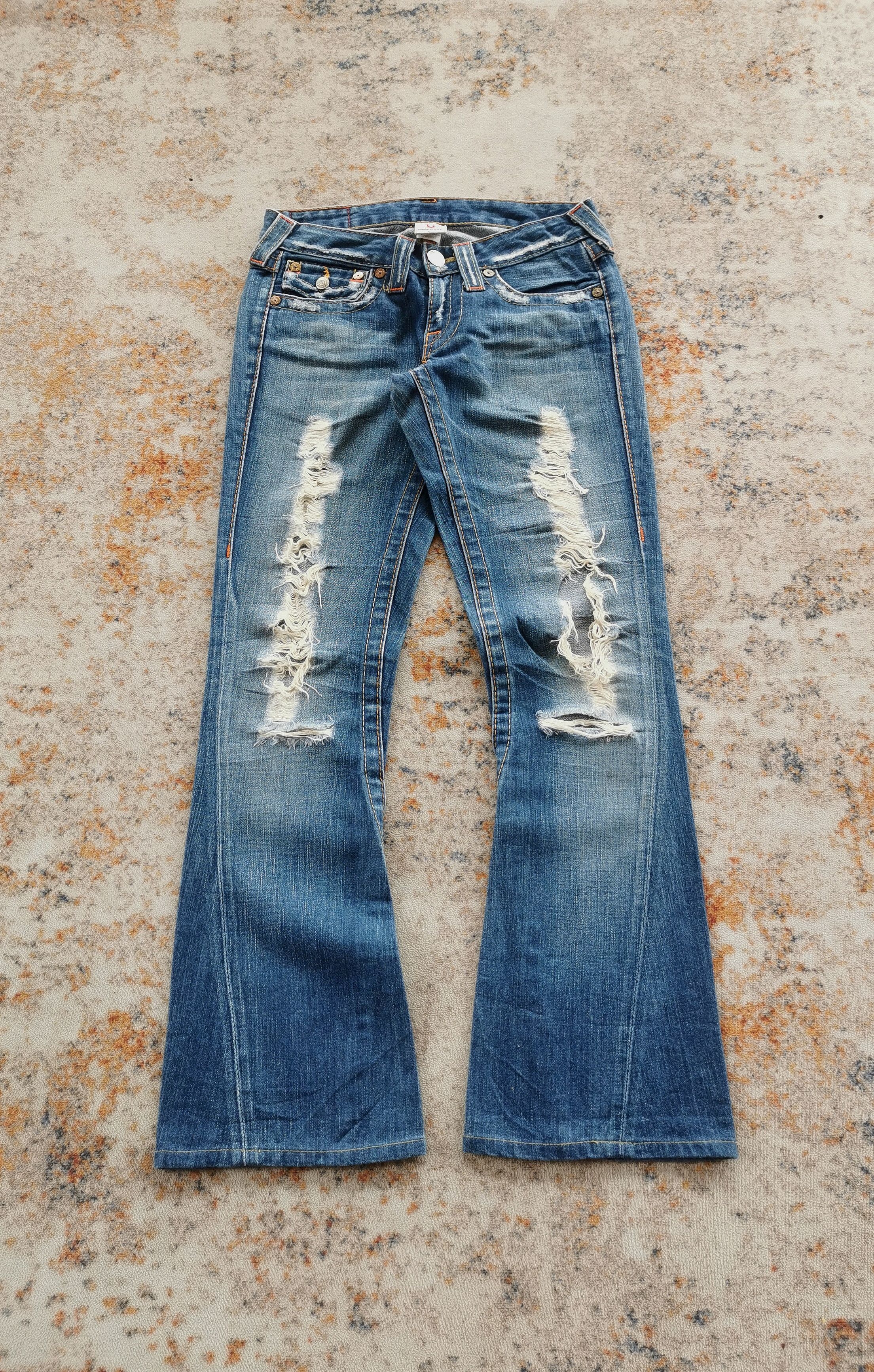 True Religion Vintage true religion flared distressed usa jeans Size 26" / US 2 / IT 38 - 1 Thumbnail