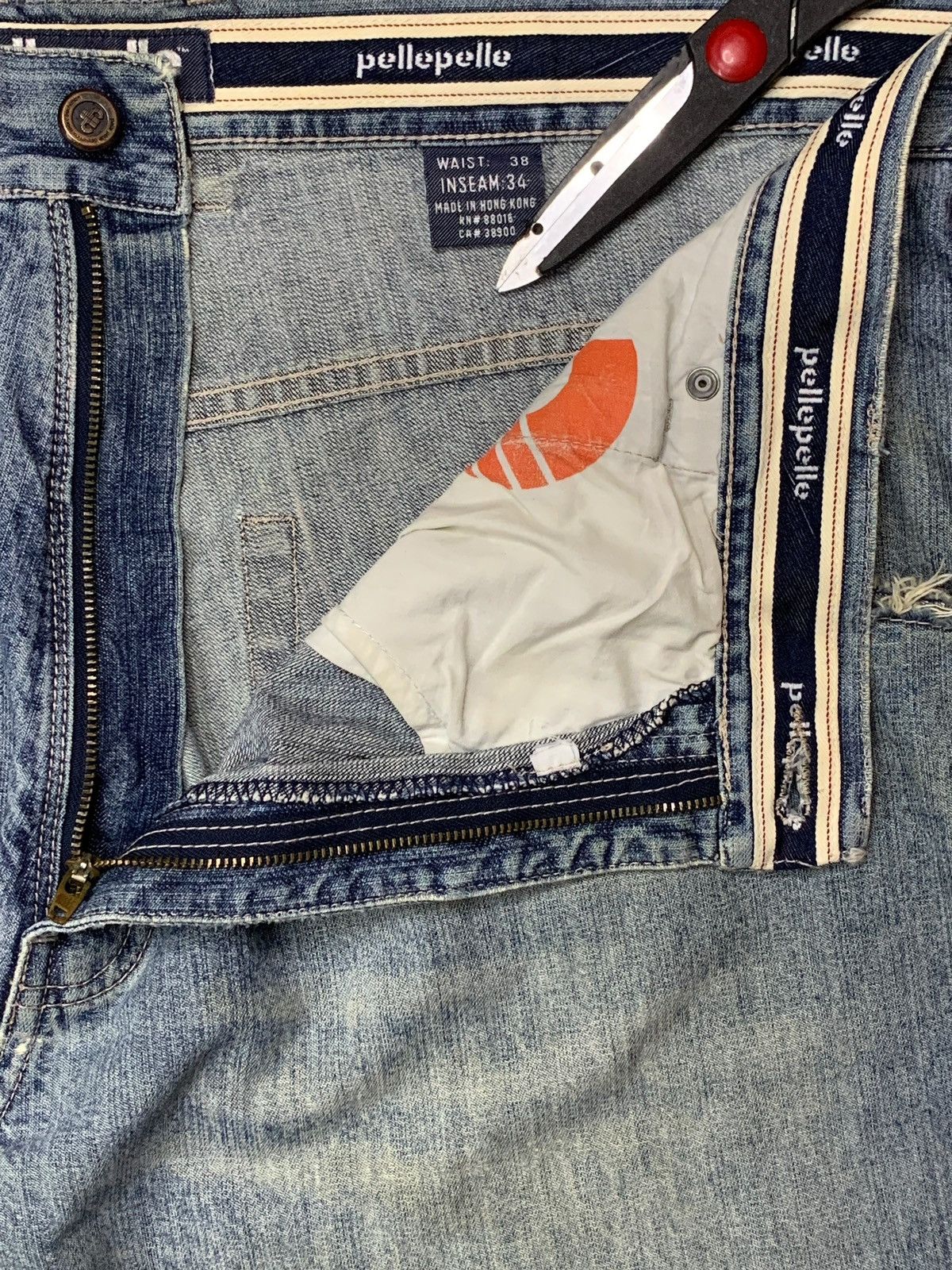 Marc Buchanan × Pelle Pelle Vintage Pelle Pelle by Marc Buchanan Mud Wash Baggy Jeans Size US 39 - 9 Thumbnail