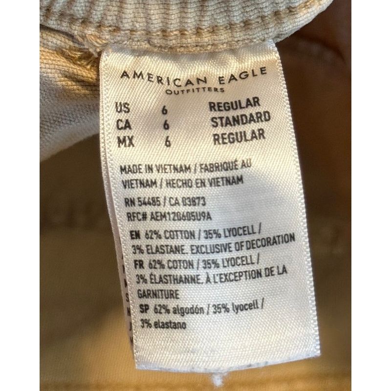 American Eagle Outfitters American Eagle Pants Women 6 Tan Khaki Stretch Cargo Size 28" / US 6 / IT 42 - 6 Thumbnail