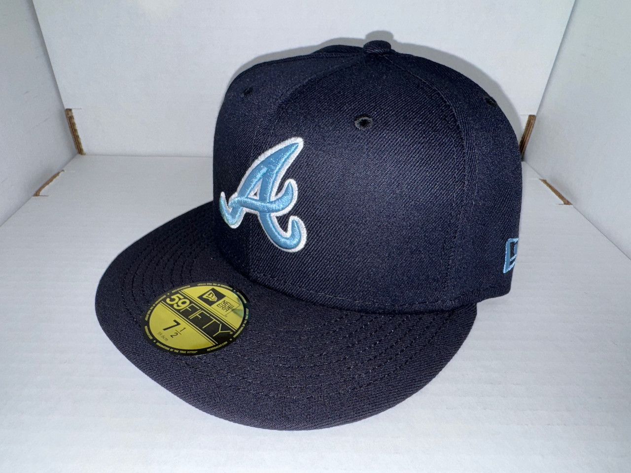 New Era ATL Braves Fitted, Navy (Size 7 1/2) Size ONE SIZE - 2 Thumbnail
